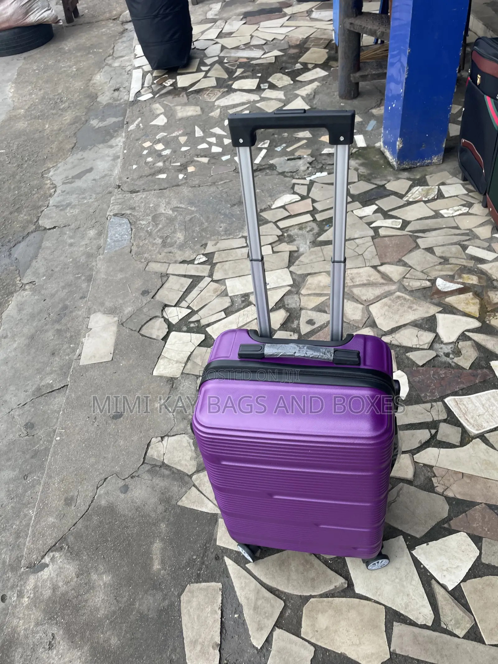 Complete Set of Plastic Box 100,000