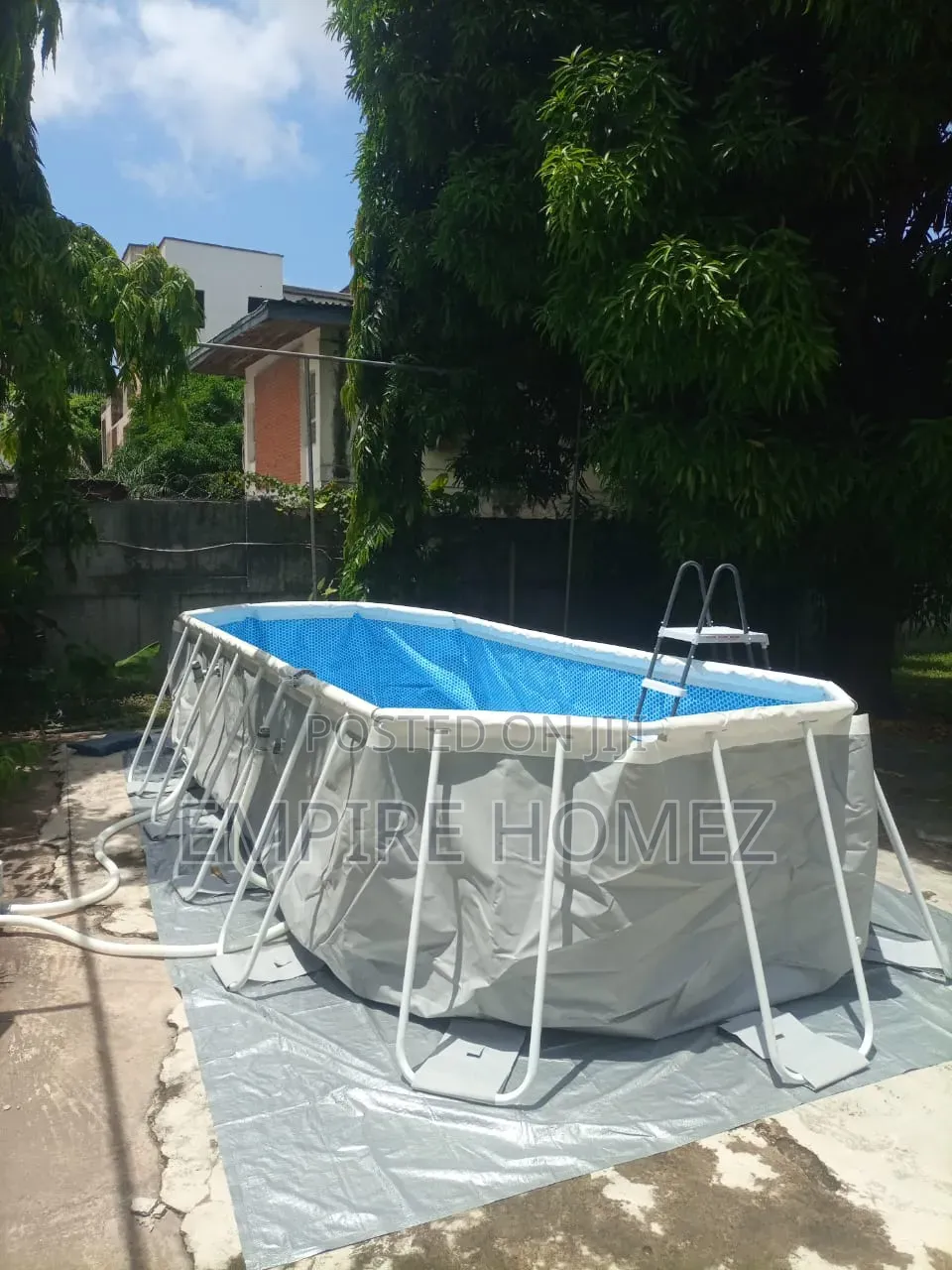 20ft X 10ft Oval Swimming Pool