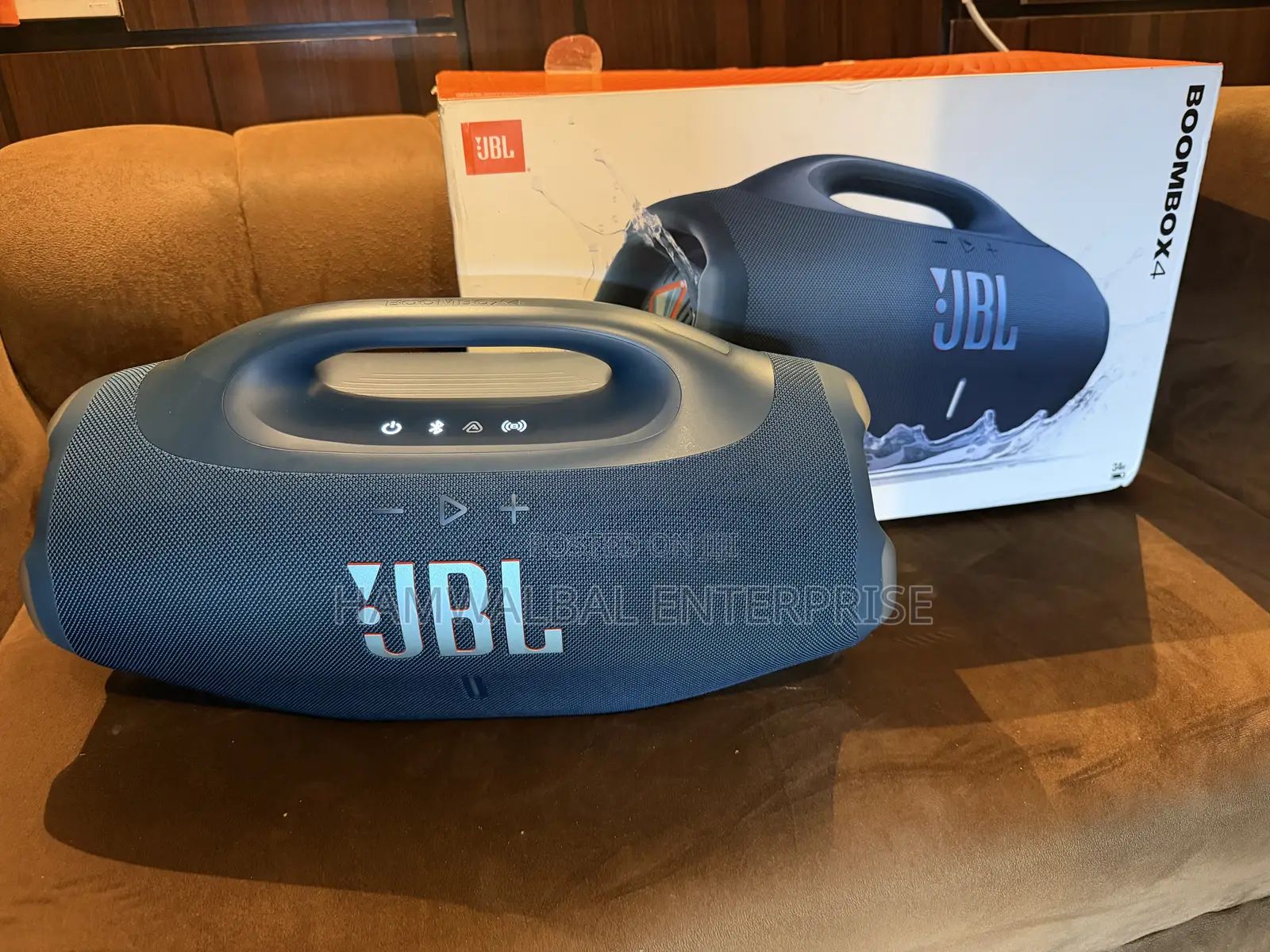 JBL Boombox 4