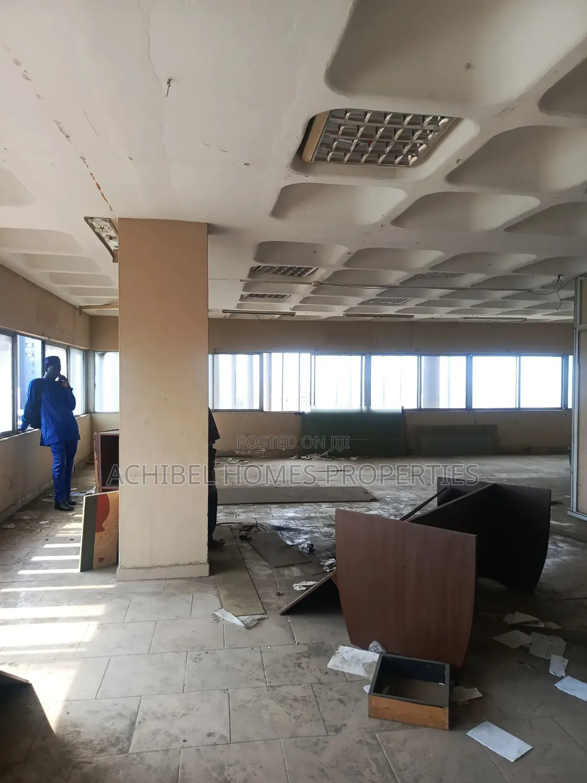 140 Square Meter Open Office Space on Broad Street, Lagos Island.