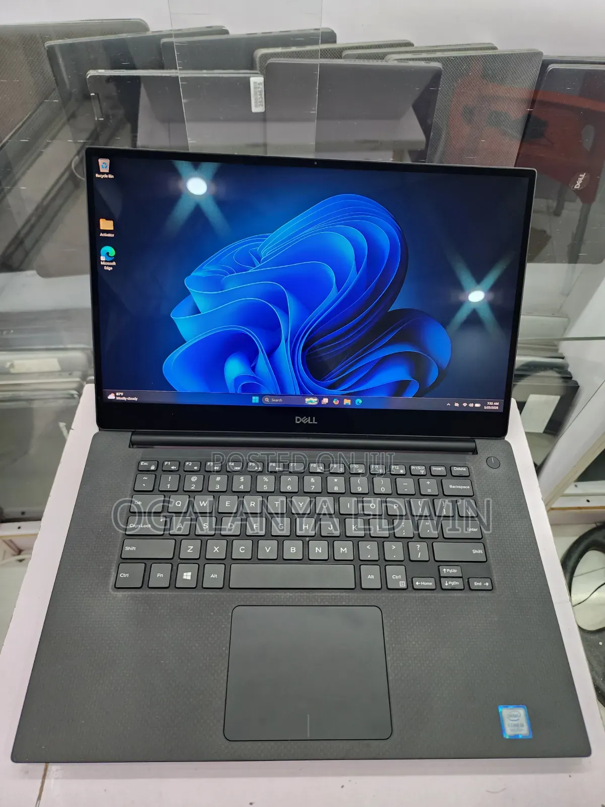 Laptop Dell Precision 15 5540 32GB Intel Core i9 SSD 512GB