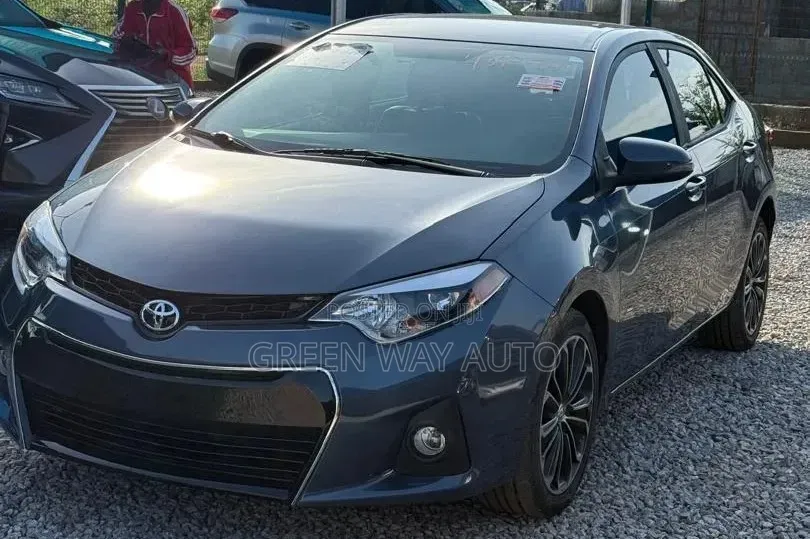 Toyota Corolla S 4dr Sedan (1.8L 4cyl CVT) 2015 Gray