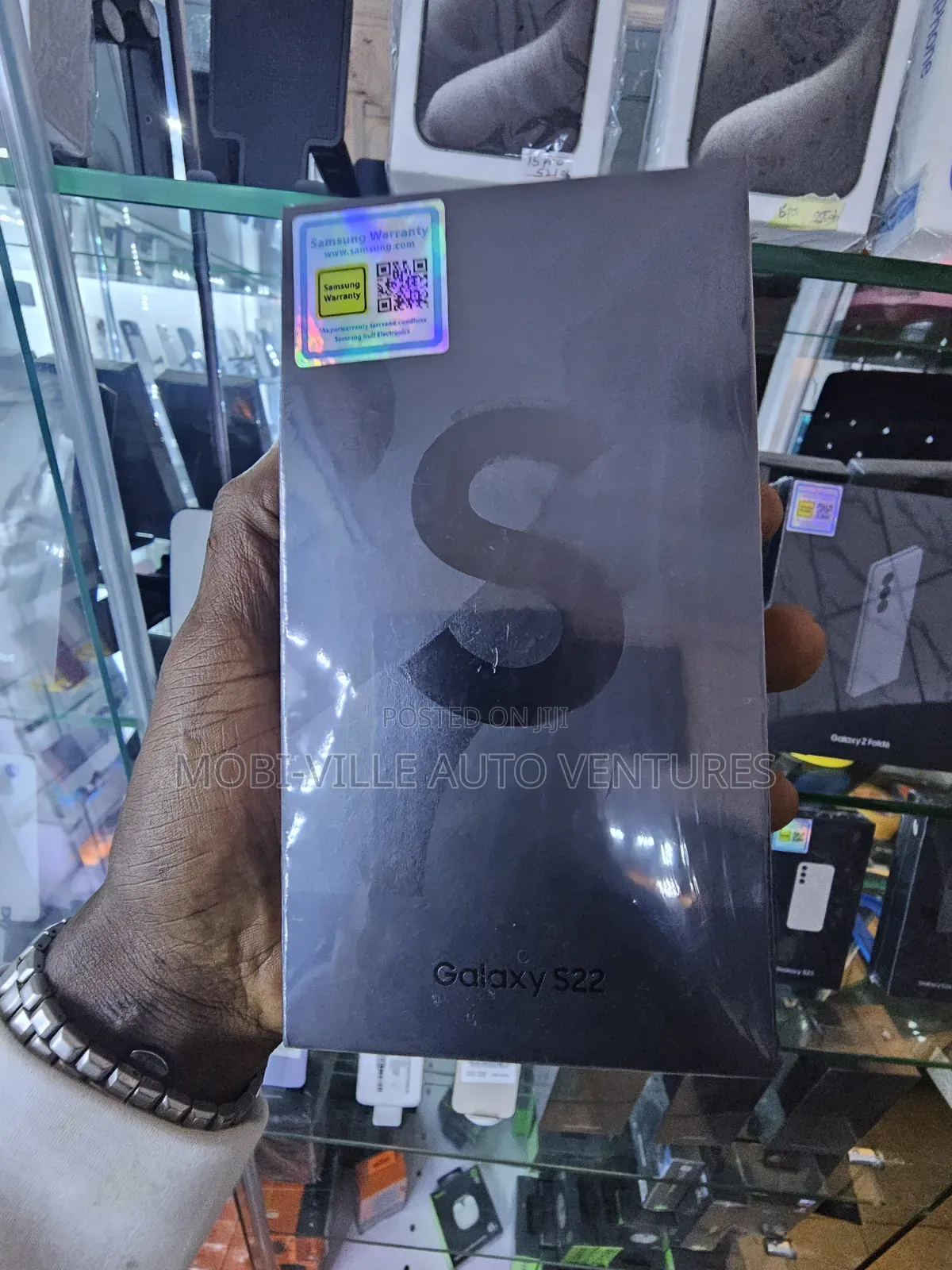New Samsung Galaxy S22 5G 256 GB Black