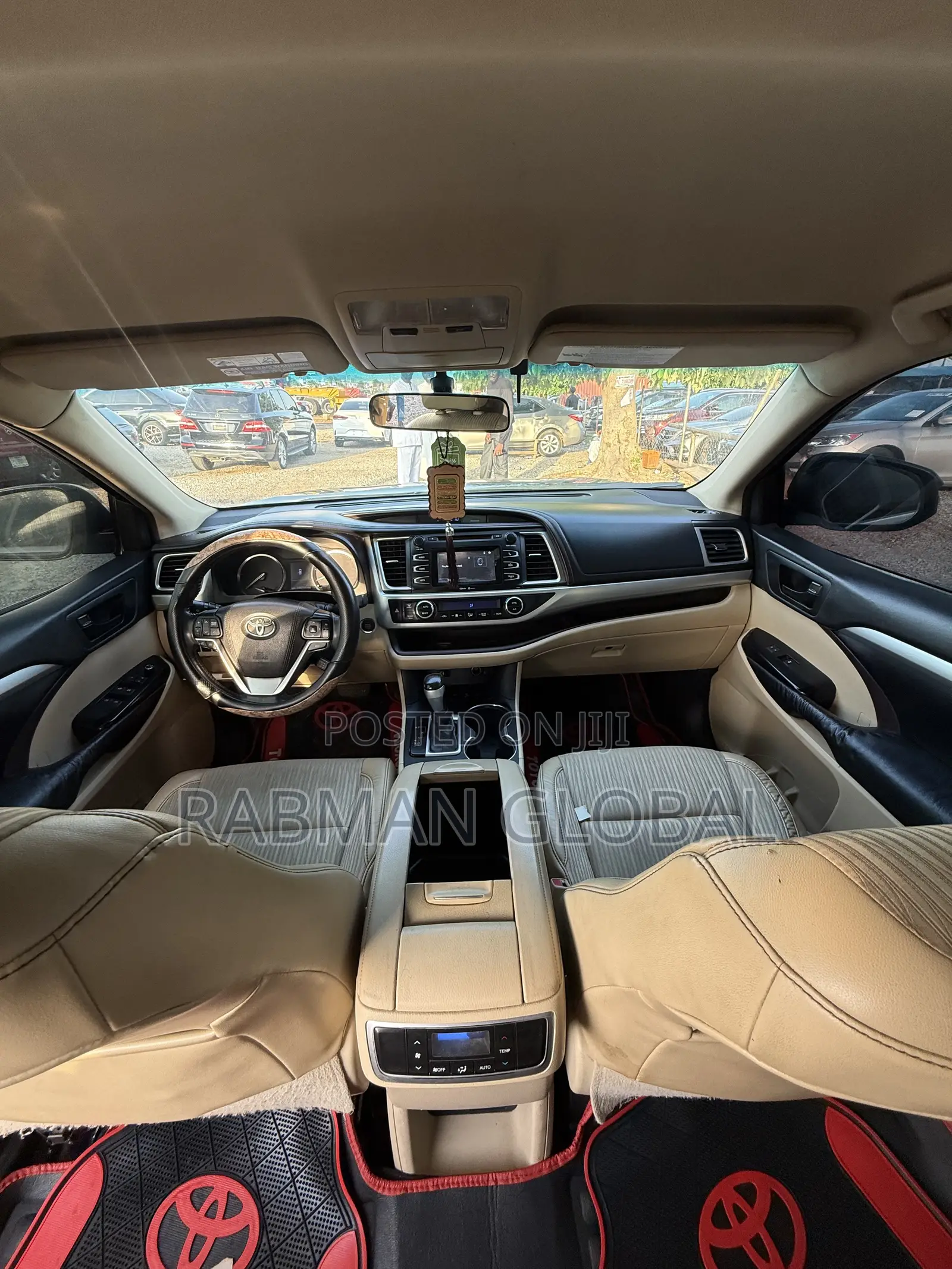 Toyota Highlander XLE V6 4x4 (3.5L 6cyl 6A) 2016 Gray