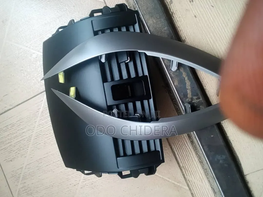 A/C Vent Corolla 2005 Model Available