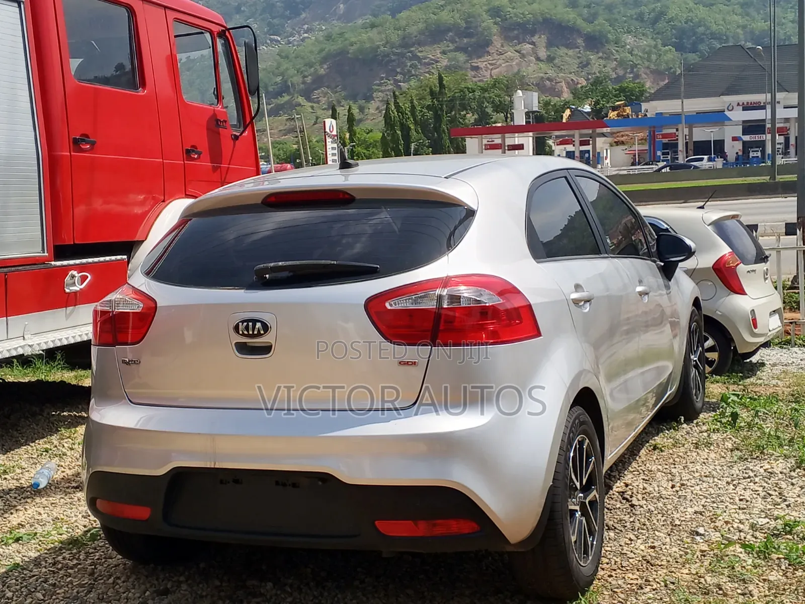 Kia Rio SX 4dr Hatchback (1.6L 4cyl 6A) 2014 Silver