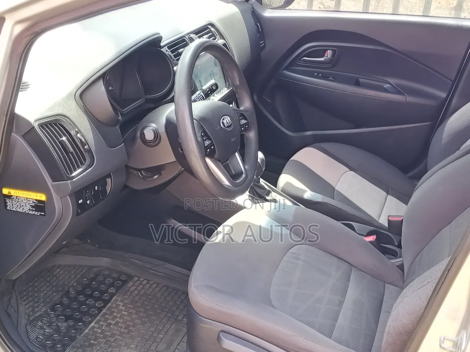 Kia Rio SX 4dr Hatchback (1.6L 4cyl 6A) 2014 Silver