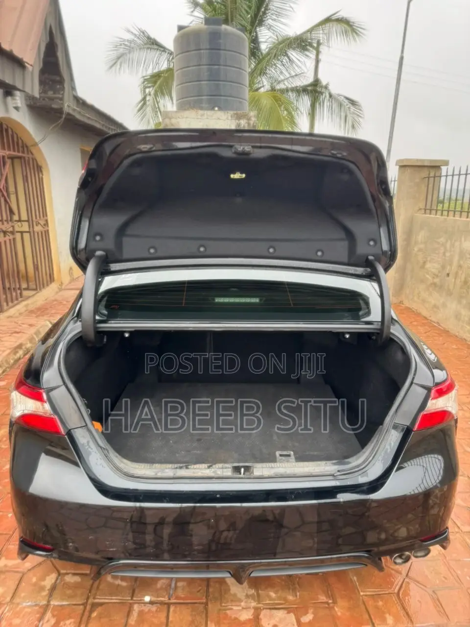 Toyota Camry SE (2.5L 4cyl 8A) 2019 Black