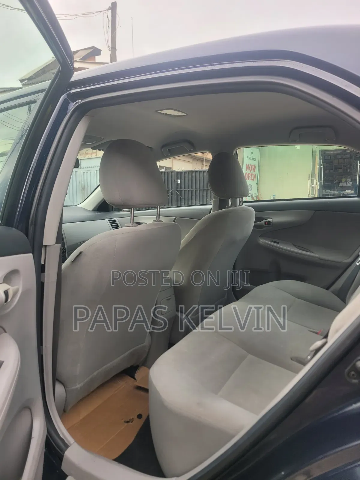 Toyota Corolla LE 4dr Sedan (1.8L 4cyl 4A) 2013 Blue