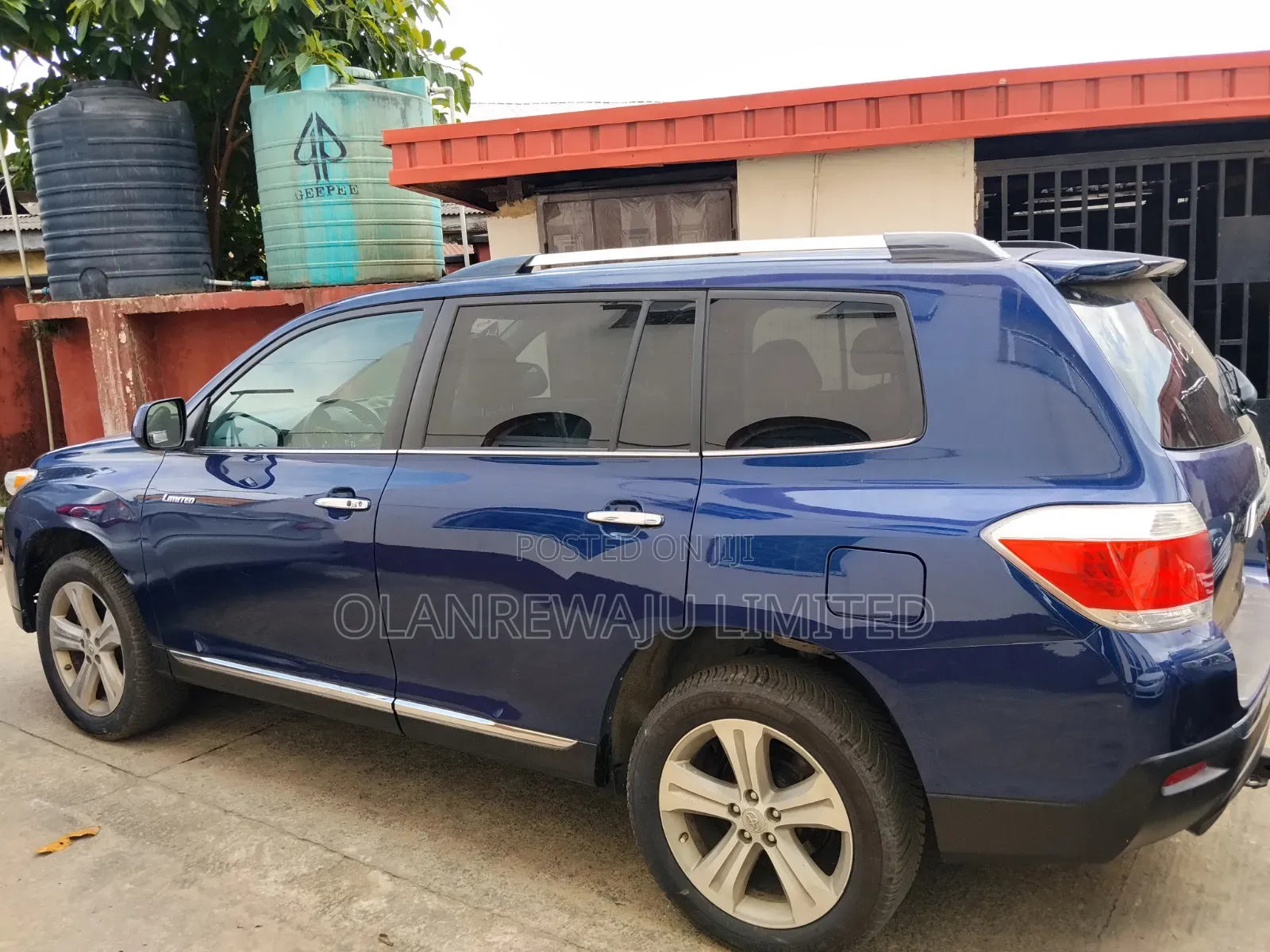 Toyota Highlander Limited 3.5l 4WD 2013 Blue