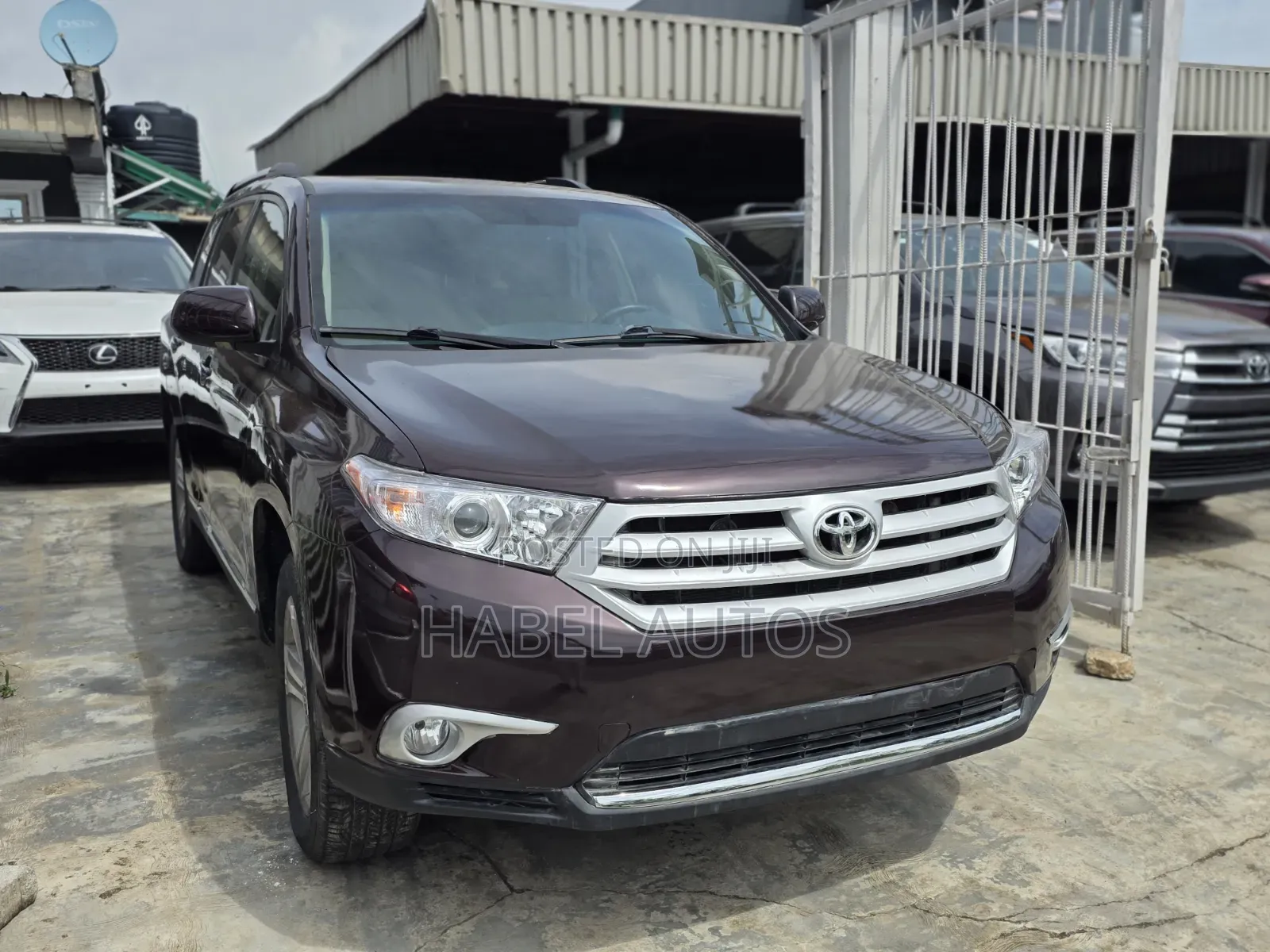 Toyota Highlander Limited 3.5l 4WD 2013 Burgundy