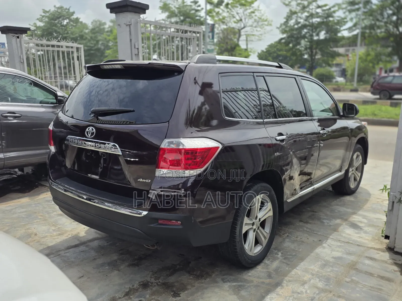 Toyota Highlander Limited 3.5l 4WD 2013 Burgundy