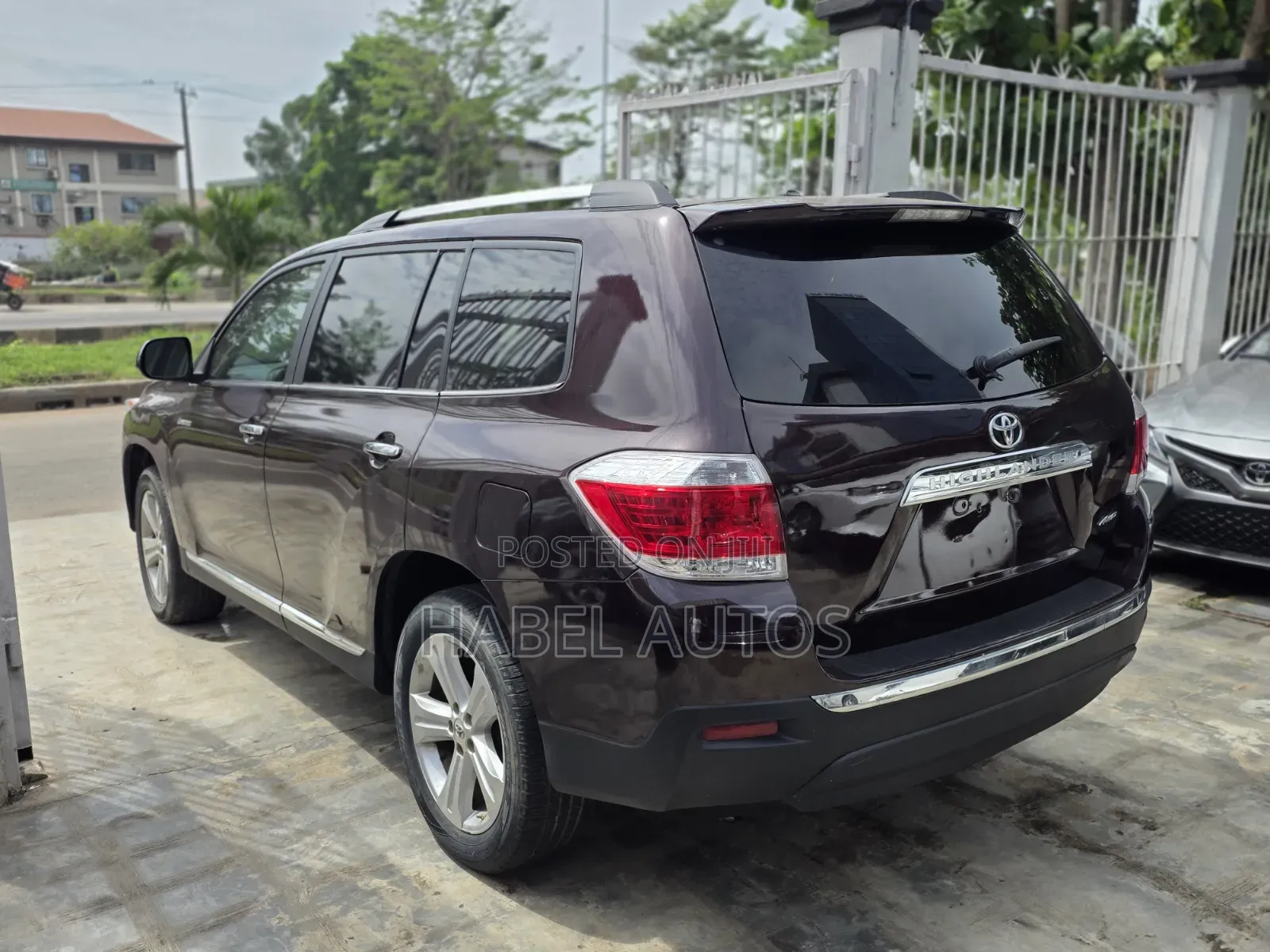 Toyota Highlander Limited 3.5l 4WD 2013 Burgundy
