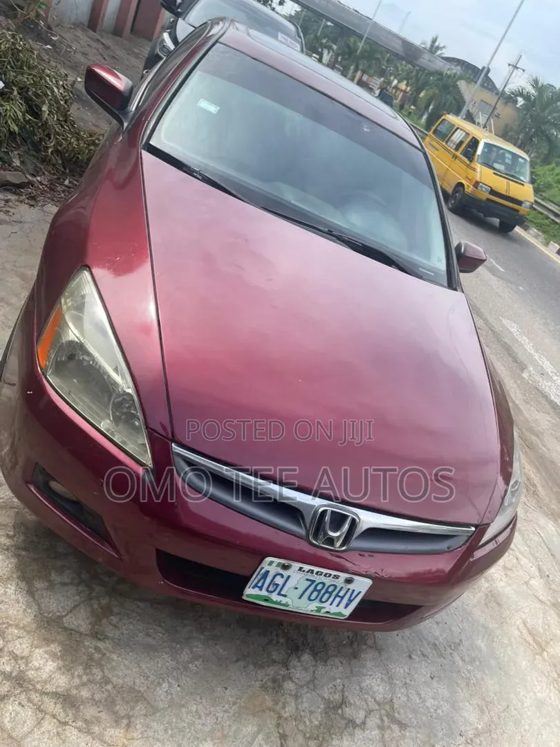 Honda Accord Sedan DX 2004 Red