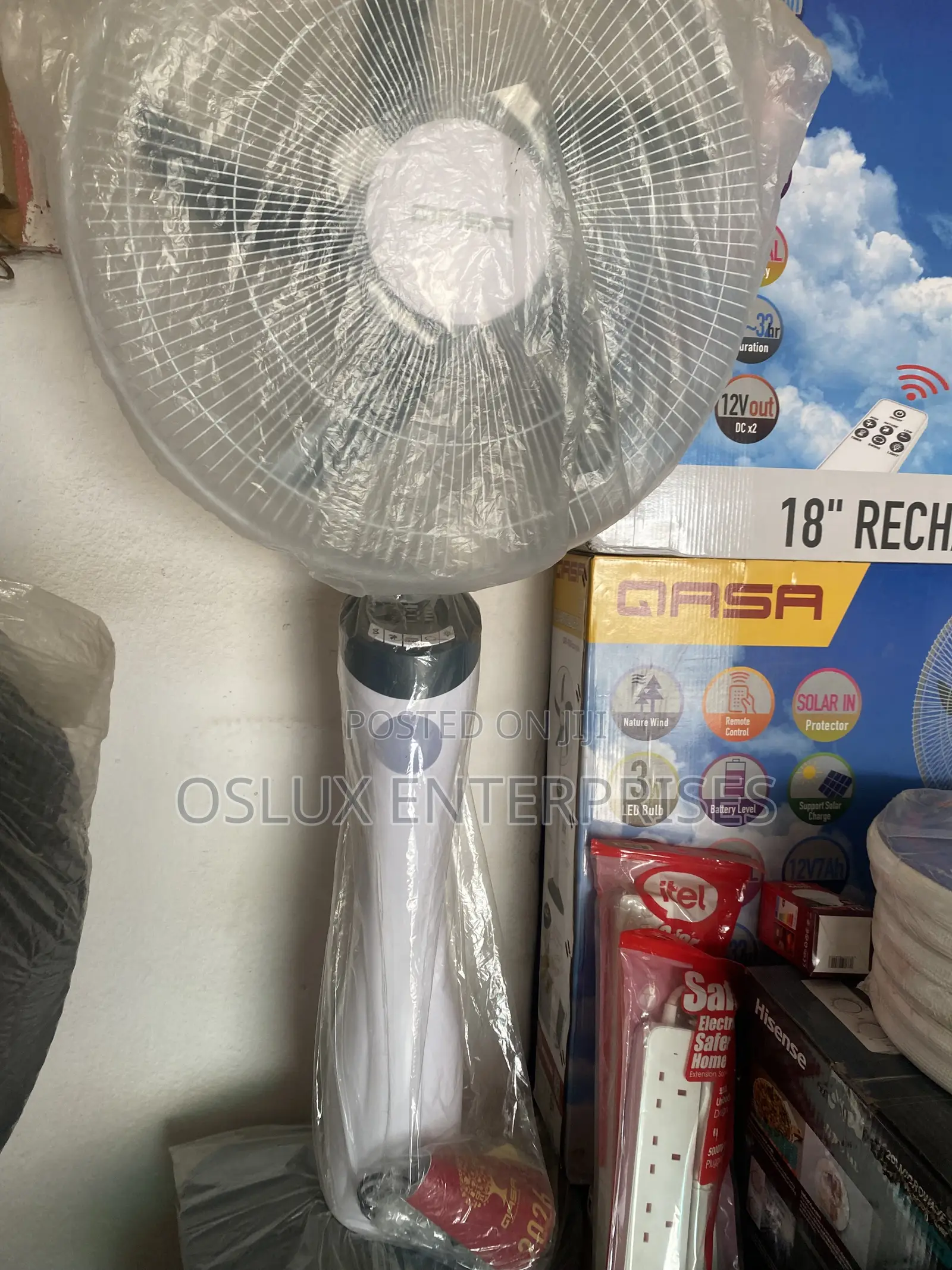 Qasa 18” Rechargeable Fan (Curvy)