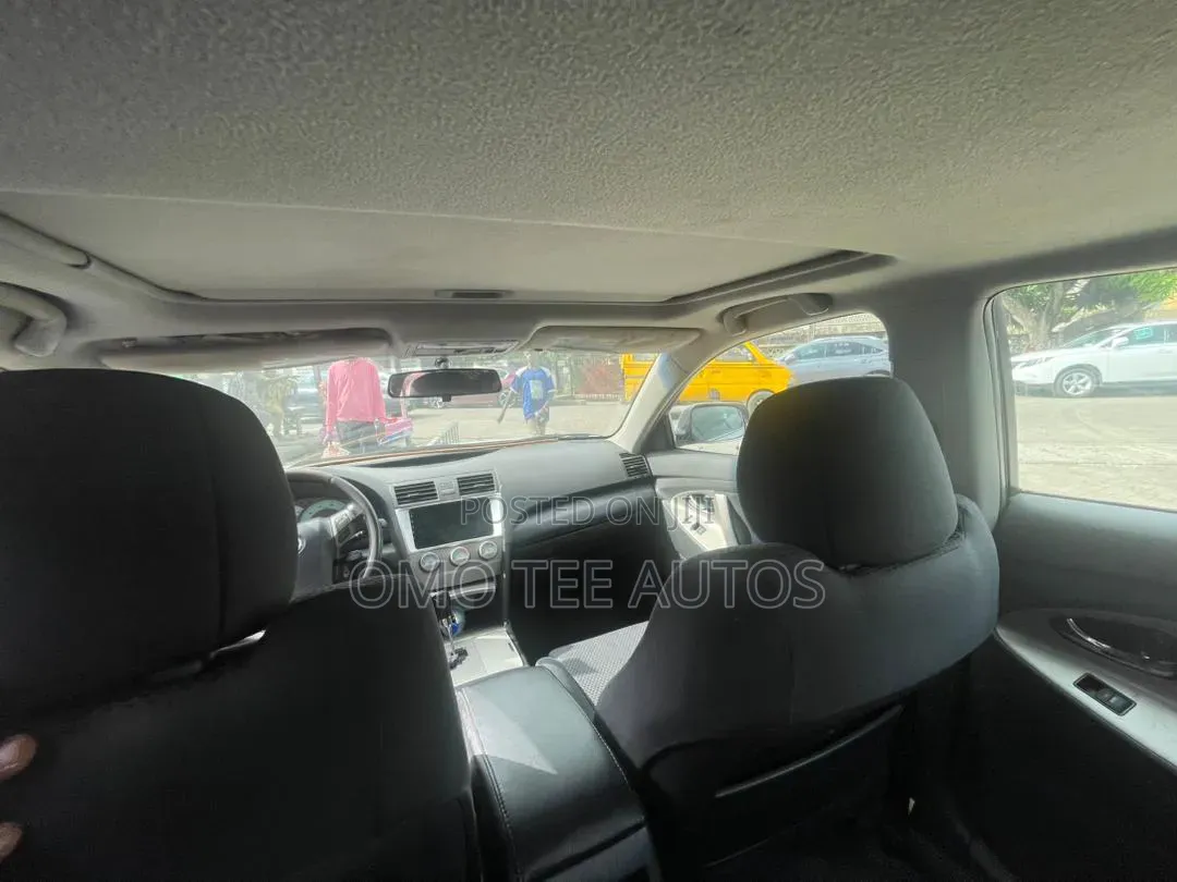 Toyota Camry SE 4dr Sedan (2.5L 4cyl 6A) 2011 Silver