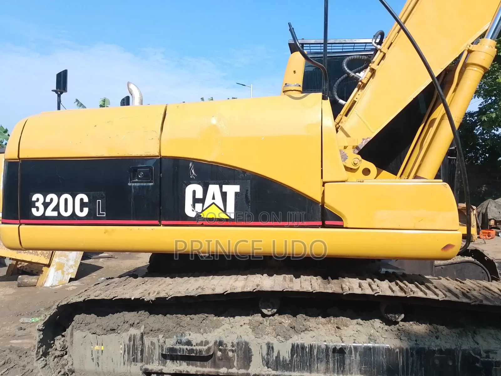 Foreign Used 320cl for Sale