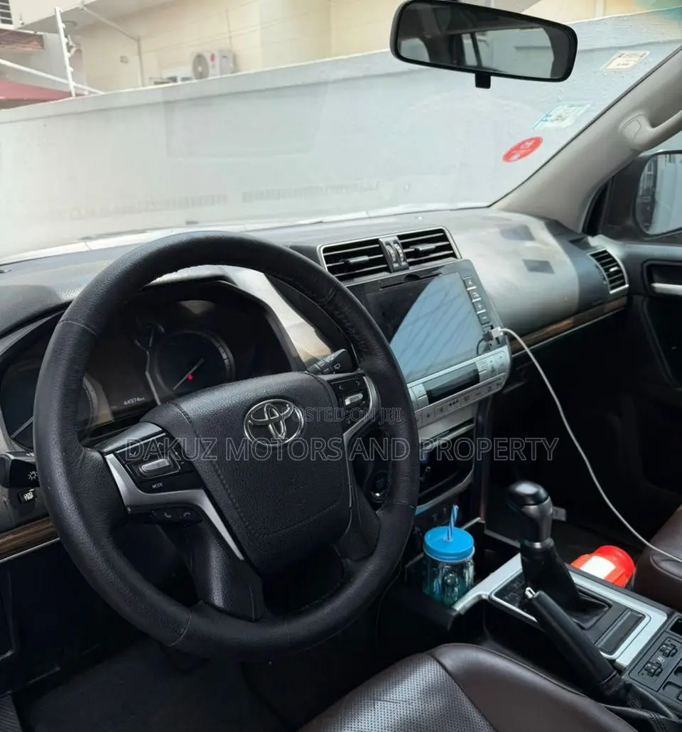 Toyota Land Cruiser Prado 2020 Black