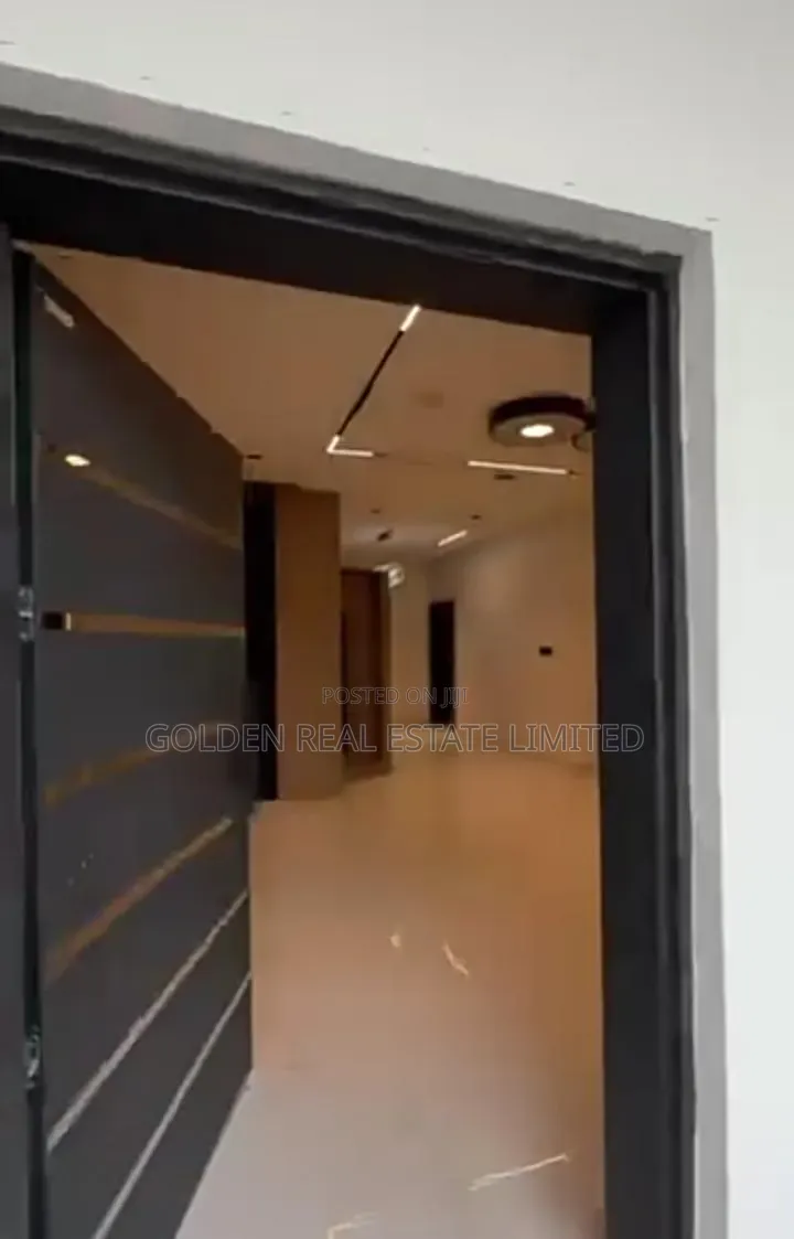 3bdrm Apartment in Jahi for sale