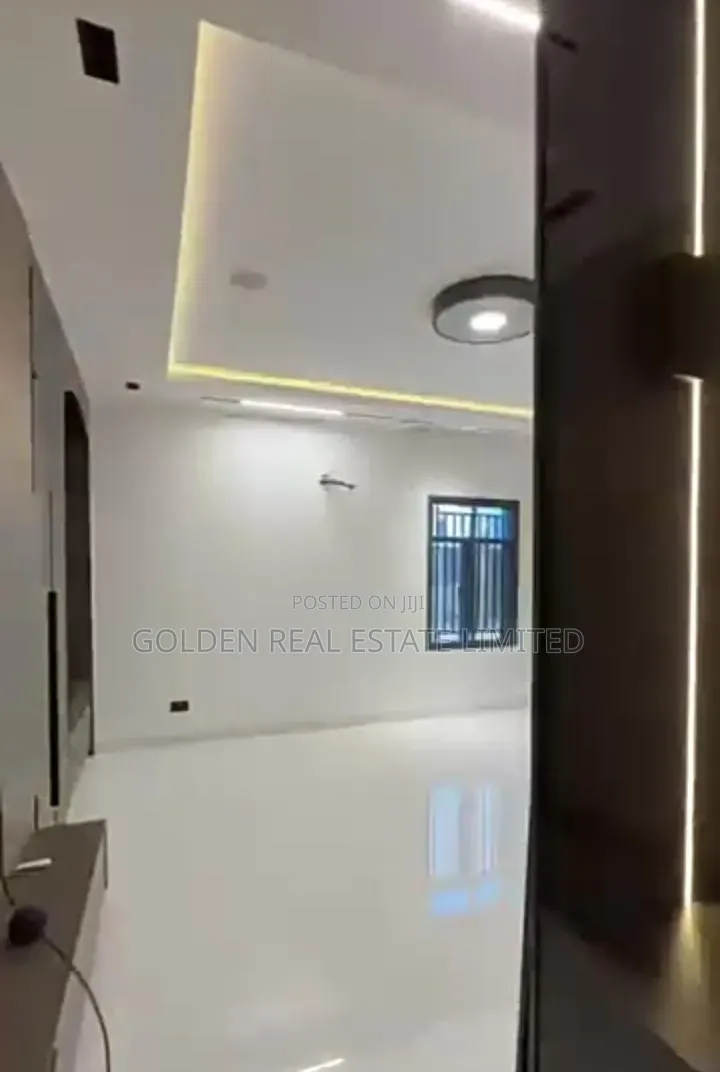 3bdrm Apartment in Jahi for sale