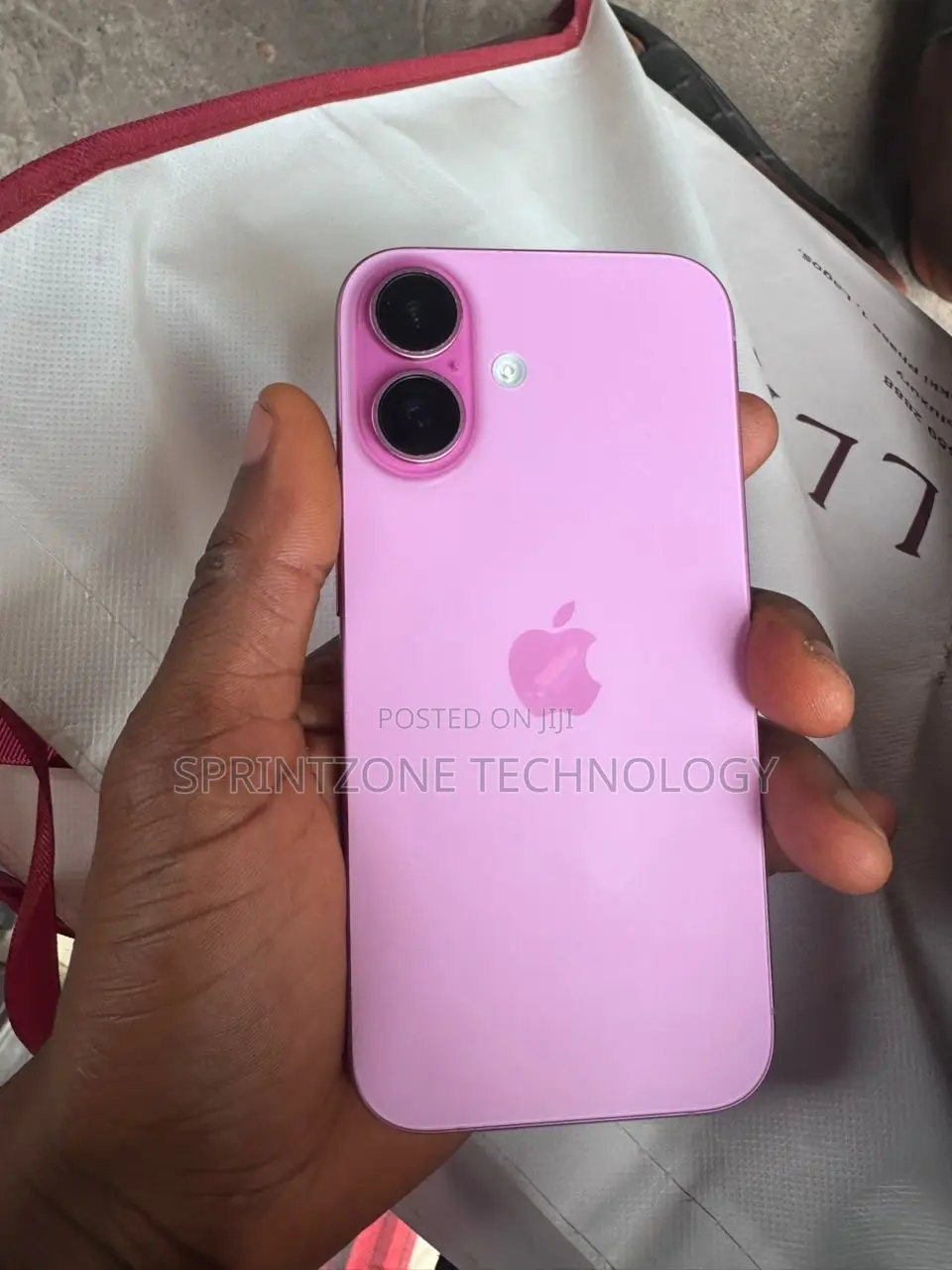 Apple iPhone 16 128 GB Pink