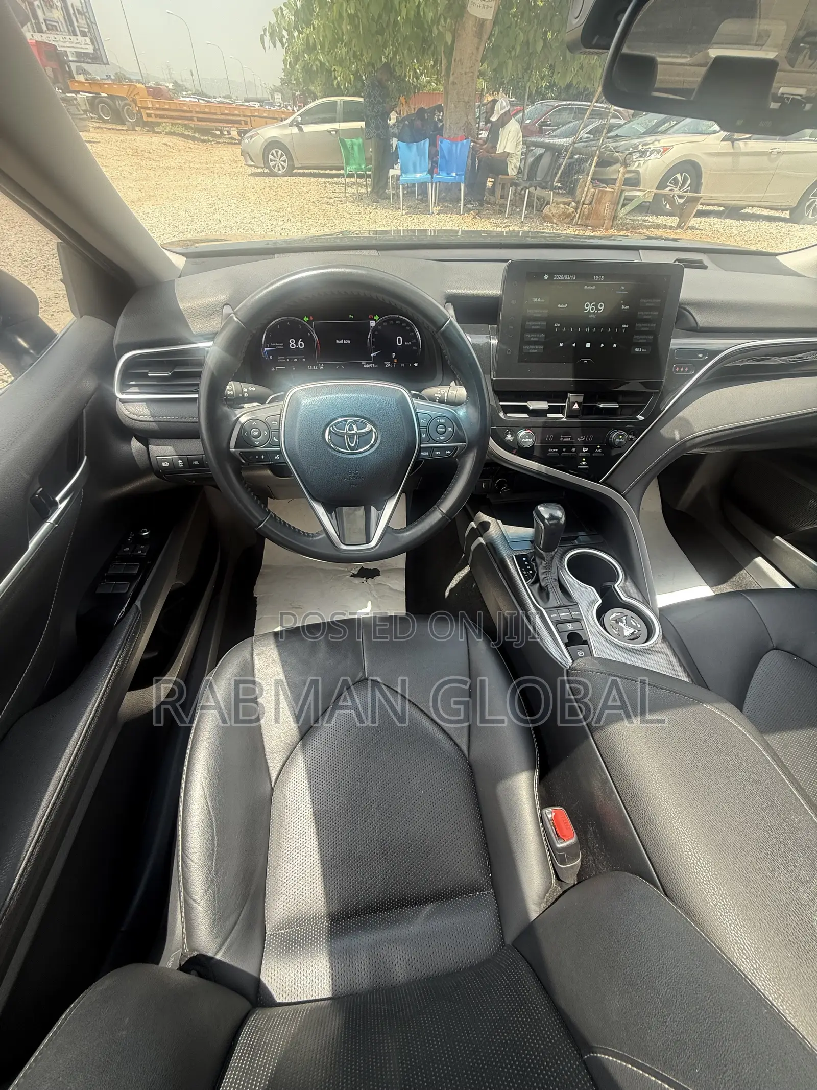 Toyota Camry SE 2022 Black