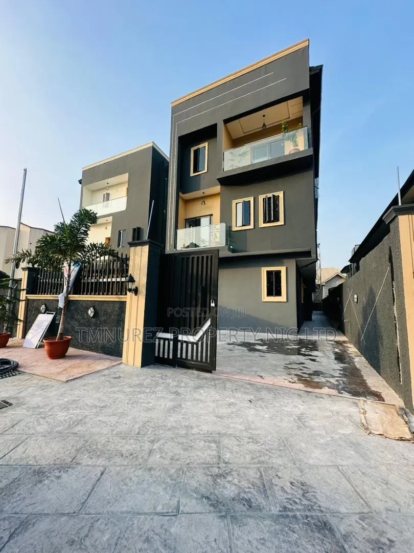 5bdrm Duplex in GRA Phase 1 for sale
