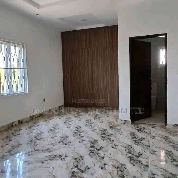 4bdrm Duplex in Lokogoma for sale
