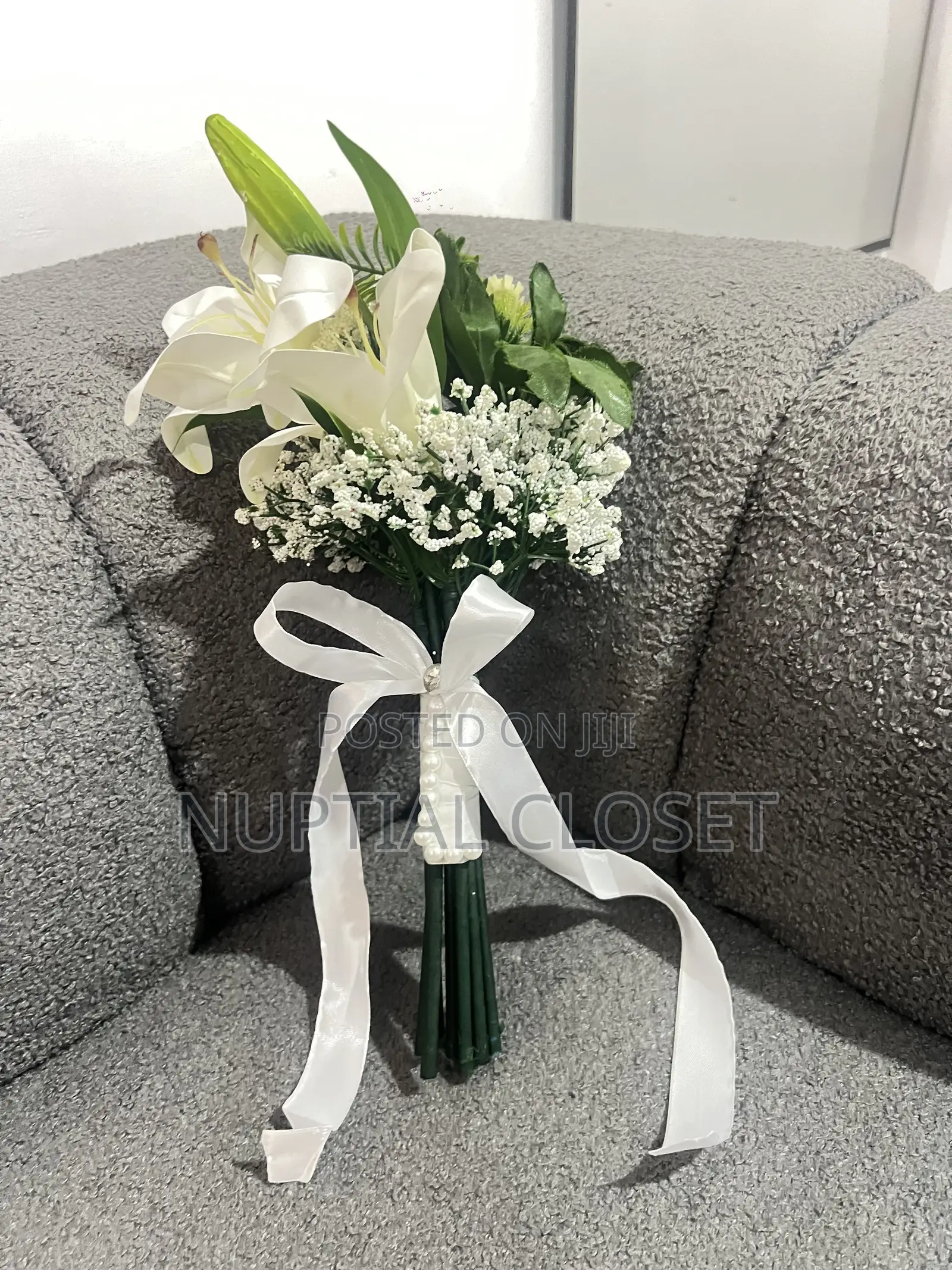 Lily X Baby Breath Mini Bouquet