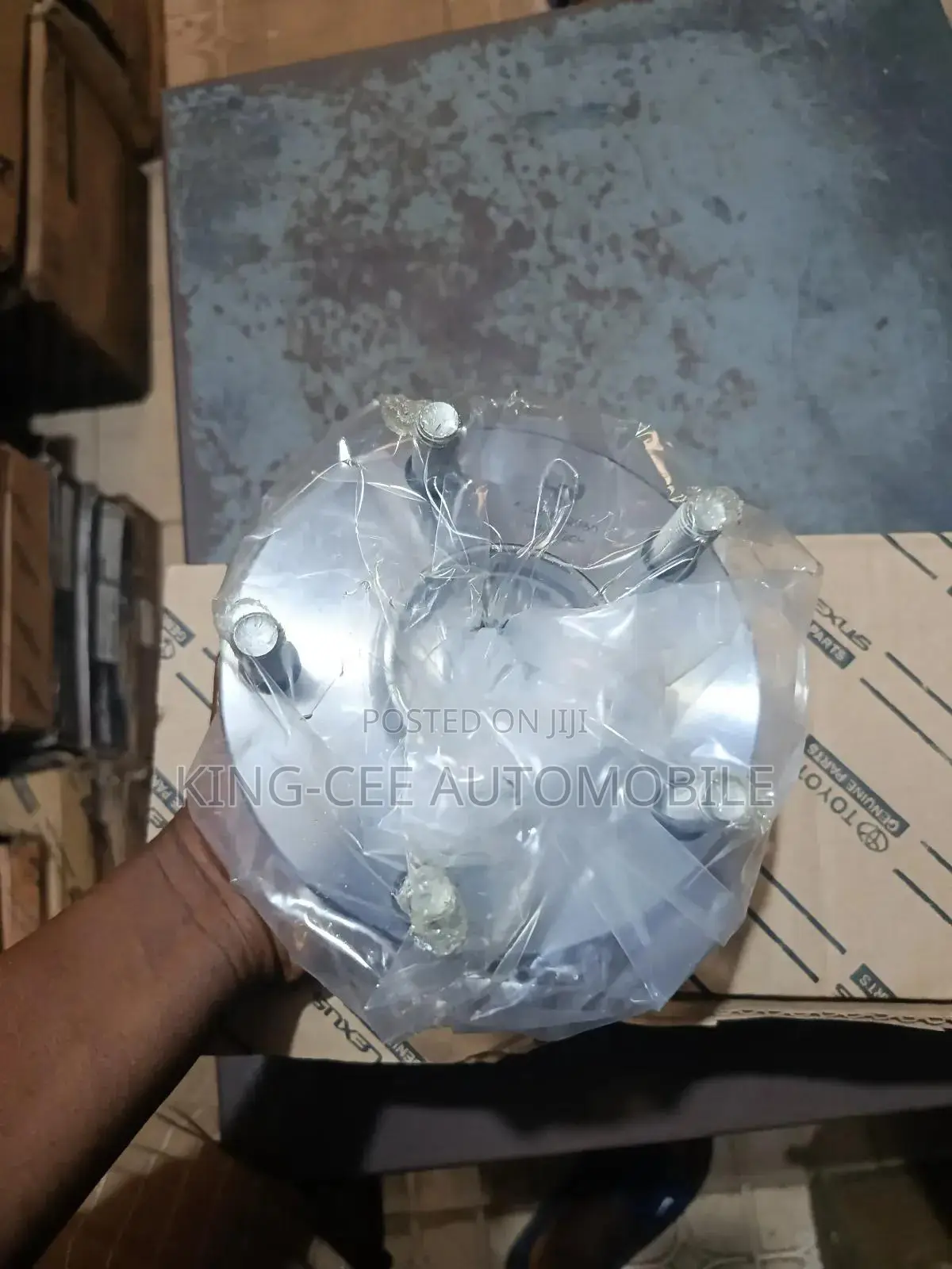 Front Hub Toyota Rav4 2006-2018, Corolla 2008-2018