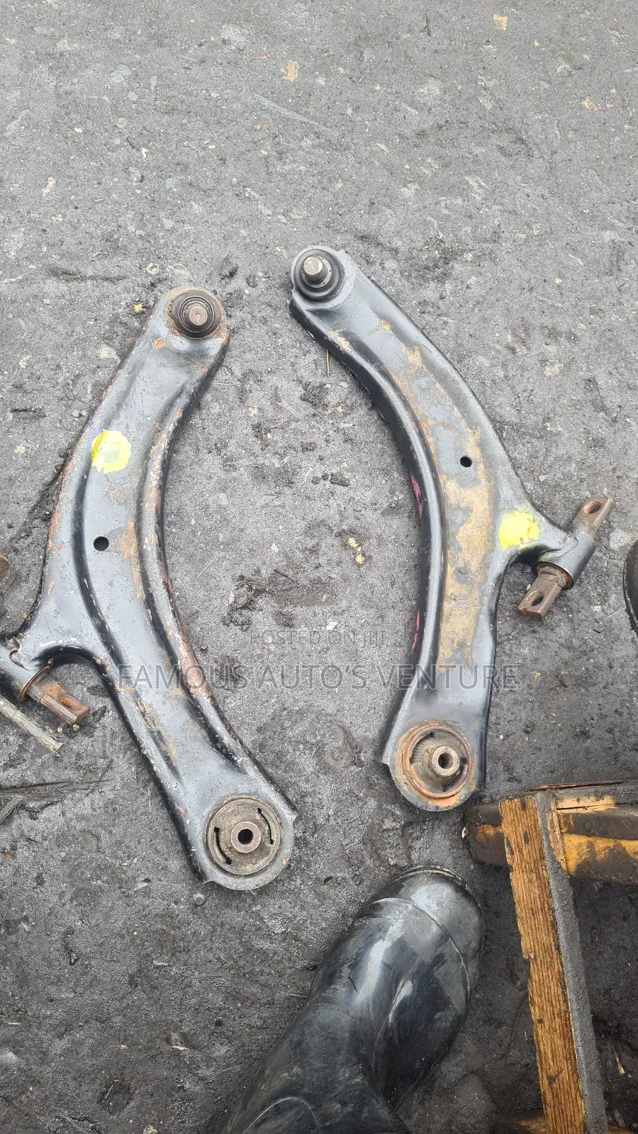 Low Arm Nissan Rogue 2008