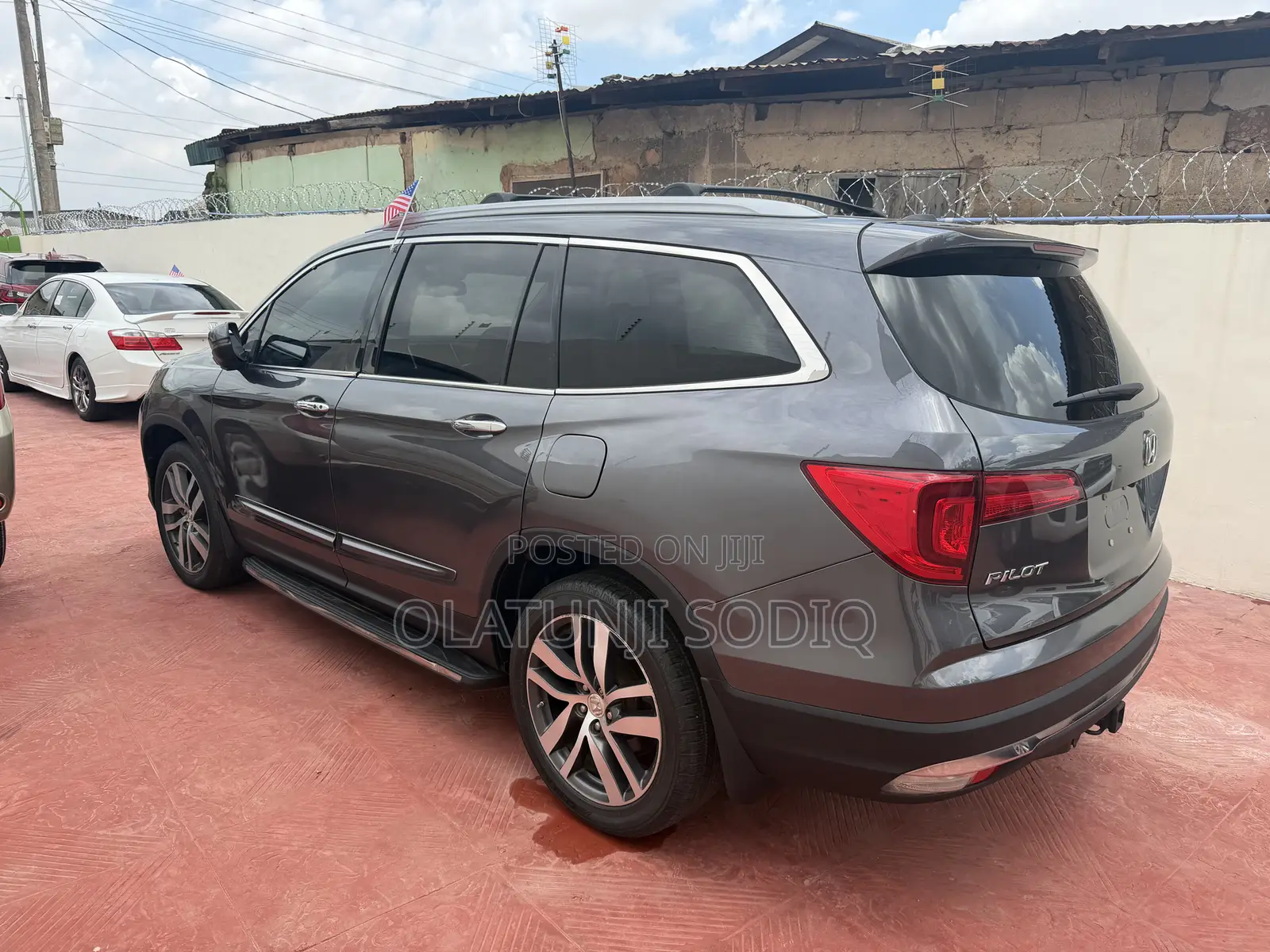 Honda Pilot Touring 4dr SUV (3.5L 6cyl 9A) 2016 Gray