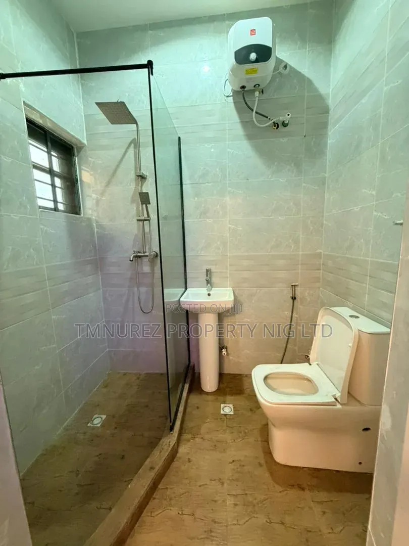 4bdrm Duplex in Oko-Oba for sale