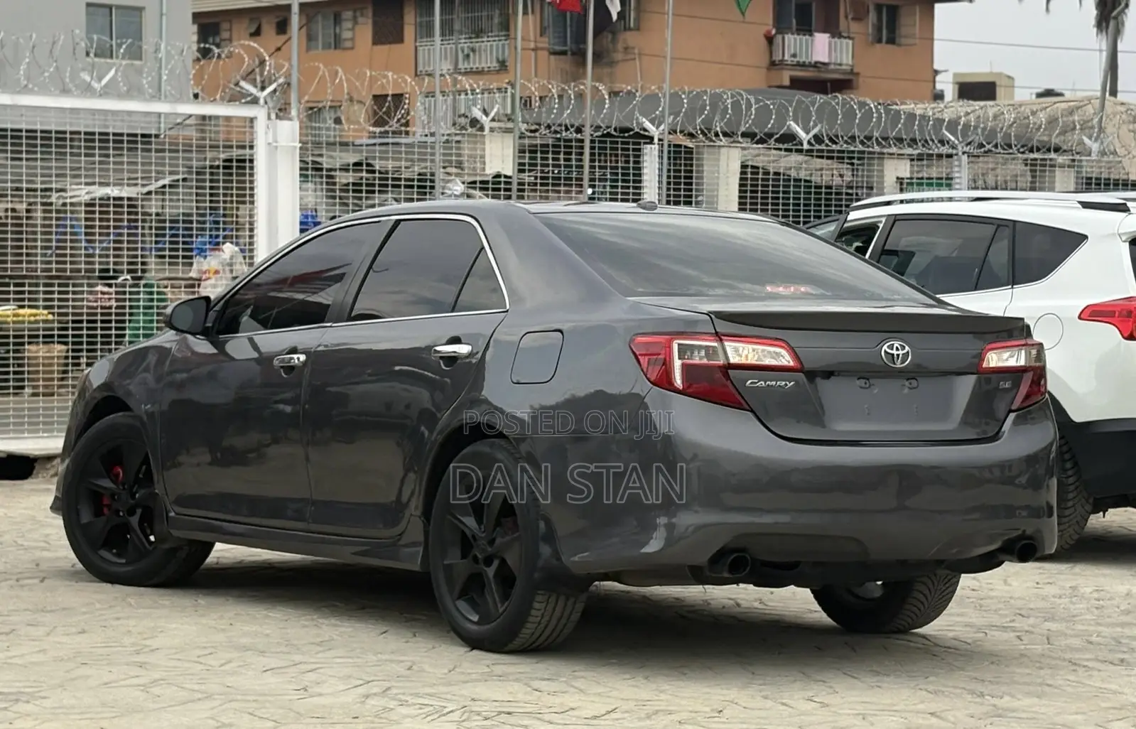 Toyota Camry 2012 Gray