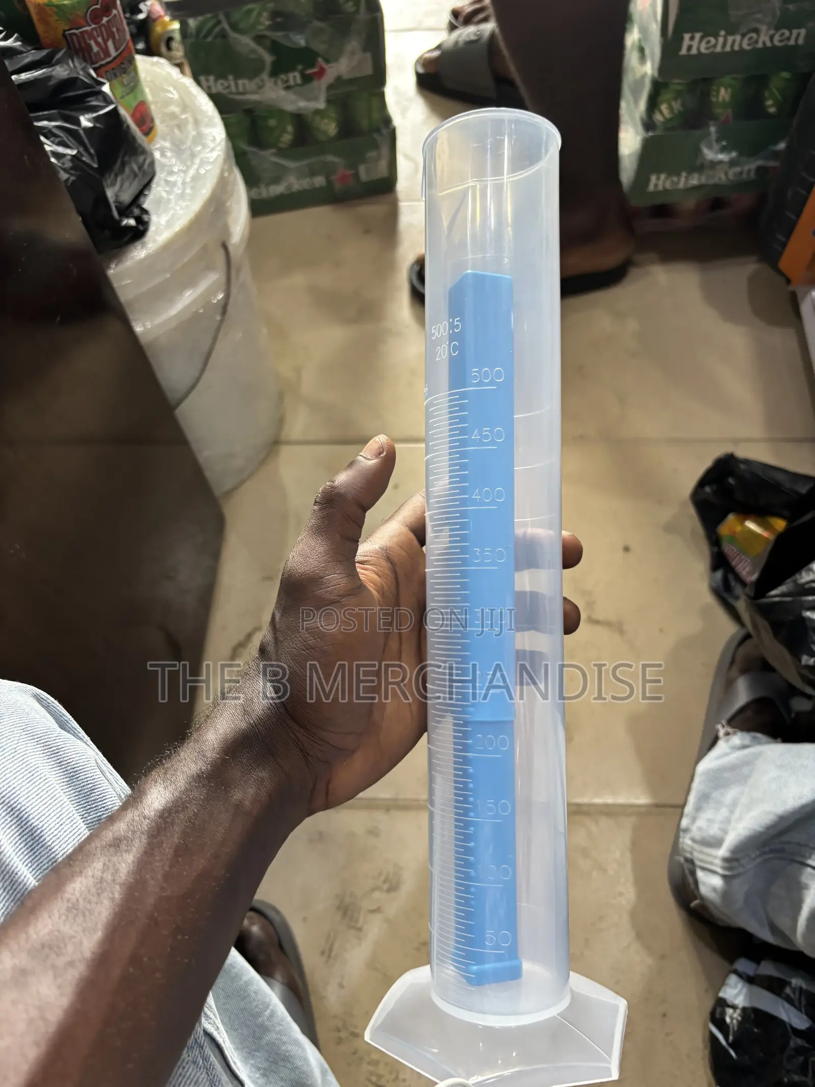 500ml Graduated Measuring Cylinder