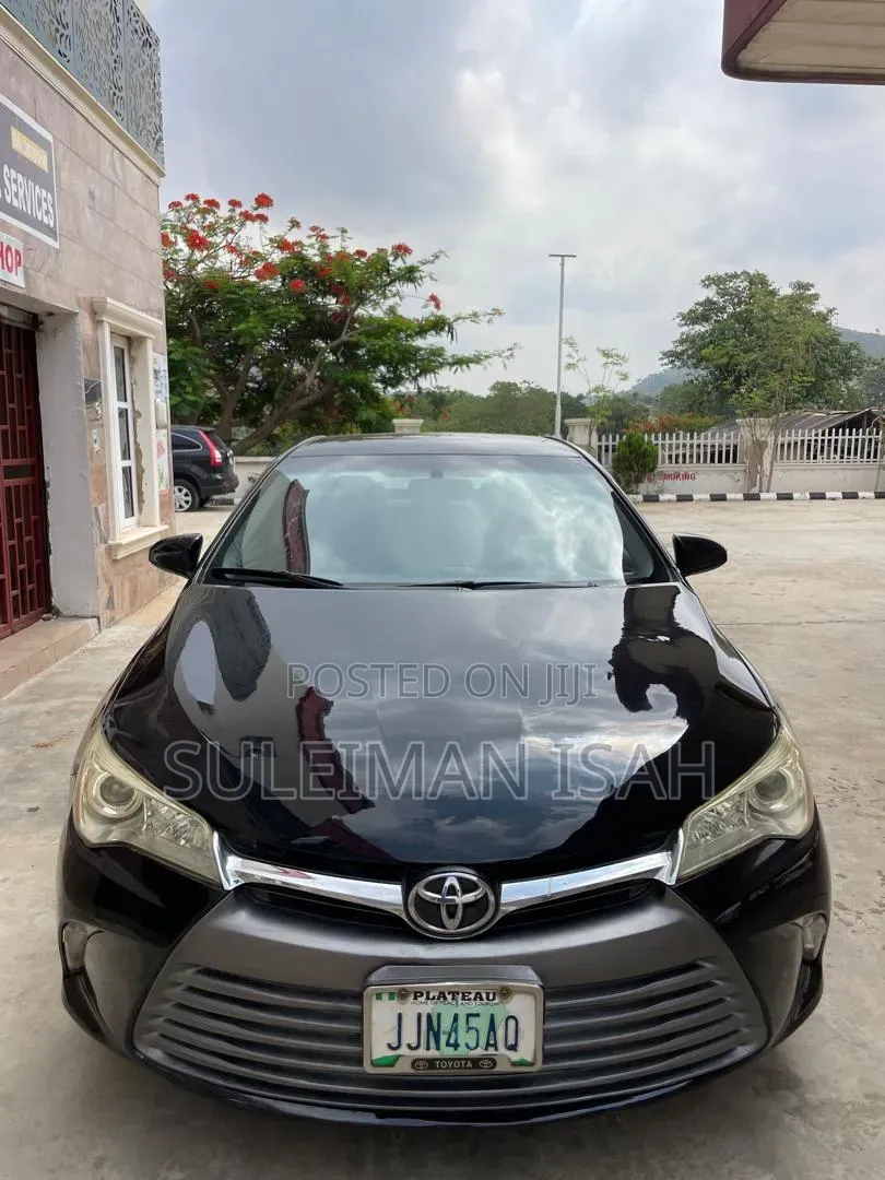 Toyota Camry LE 4dr Sedan (2.5L 4cyl 6A) 2016 Black
