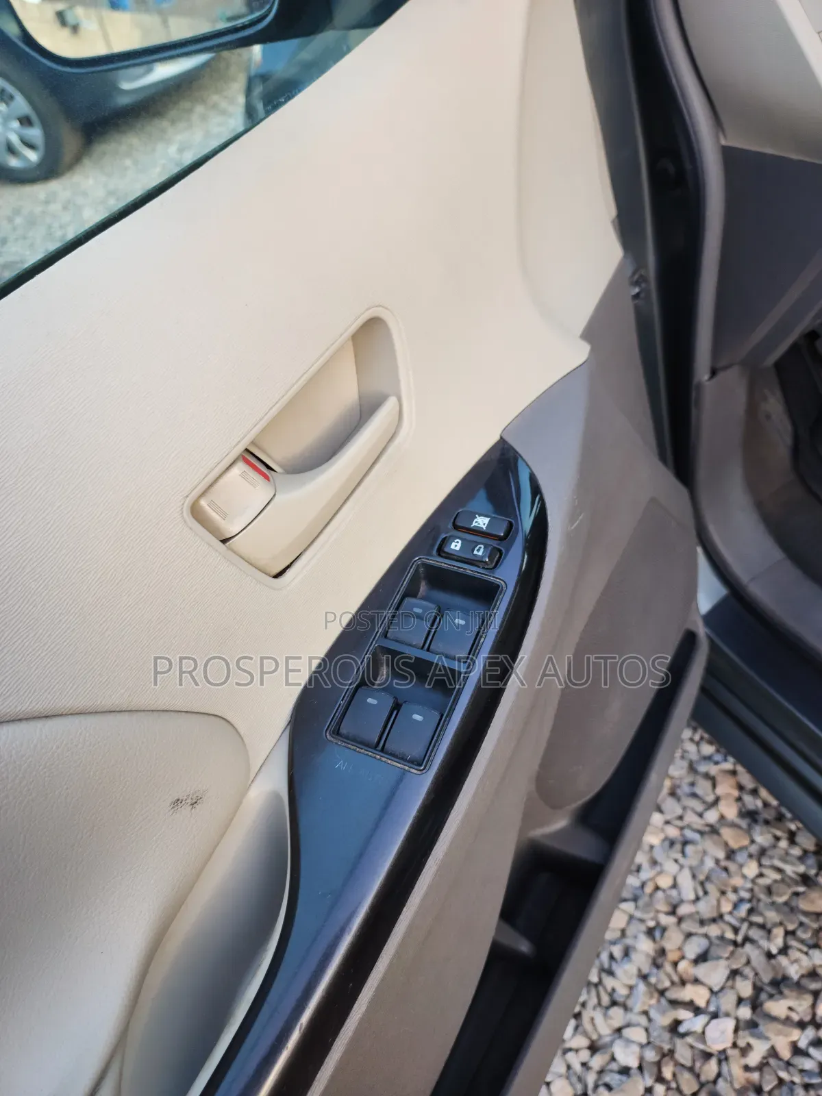 Toyota Sienna LE 7 Passenger 2011 Green