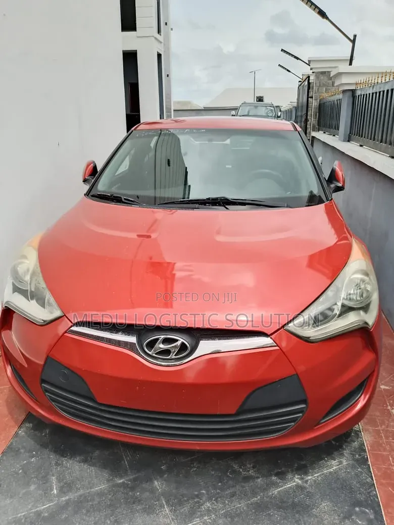 Hyundai Veloster Base 2016 Orange