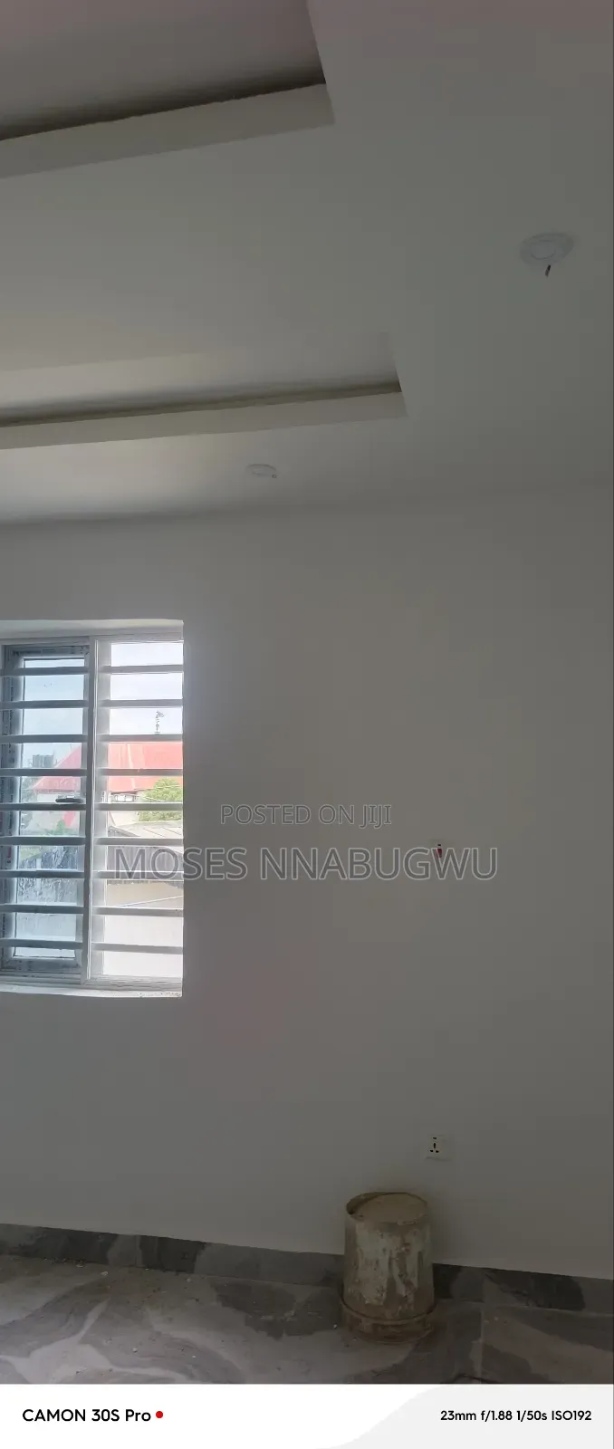1bdrm Block of Flats in Elelenwo Estate for rent