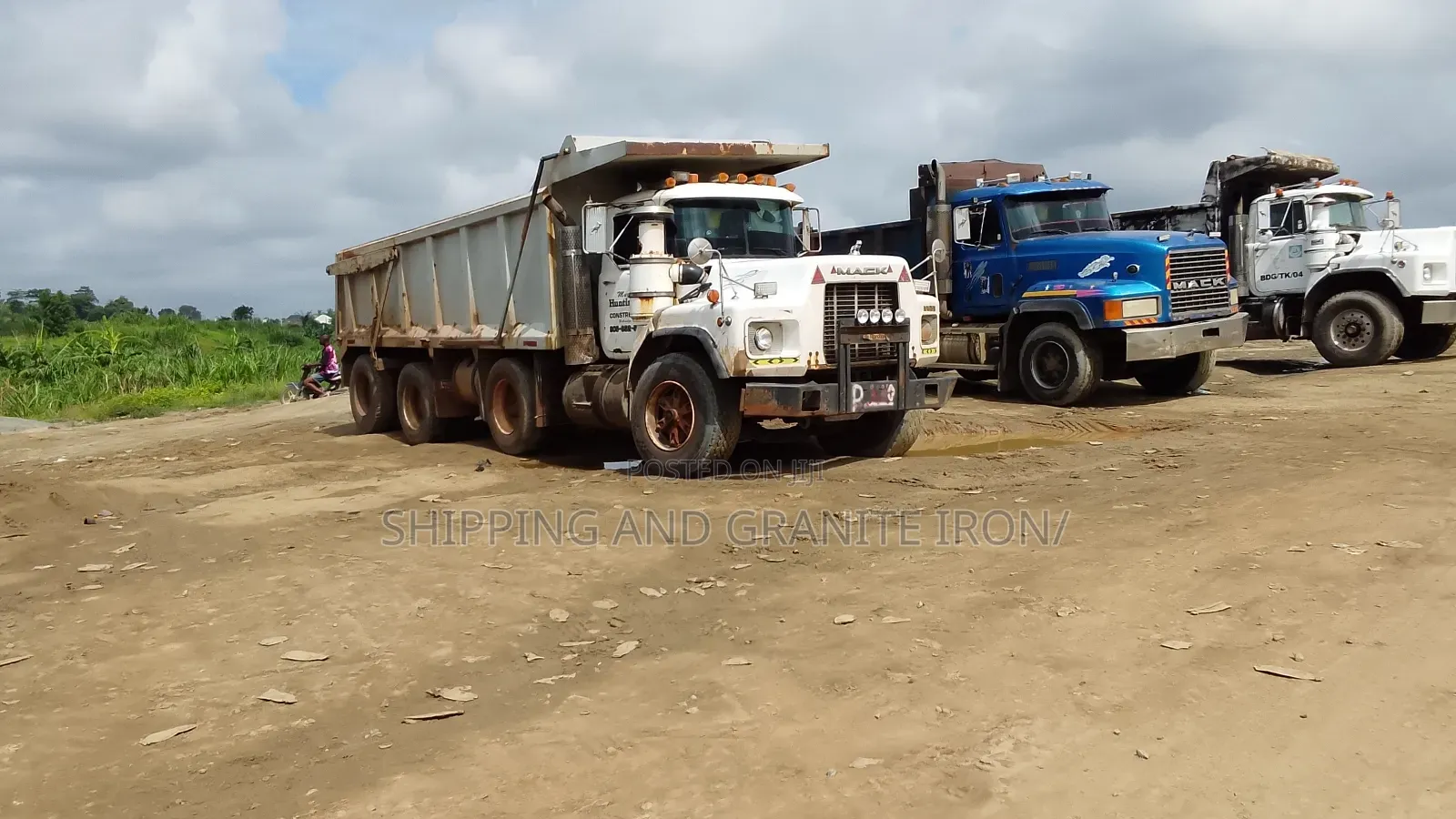 Diamond Granite and Stone Dust
