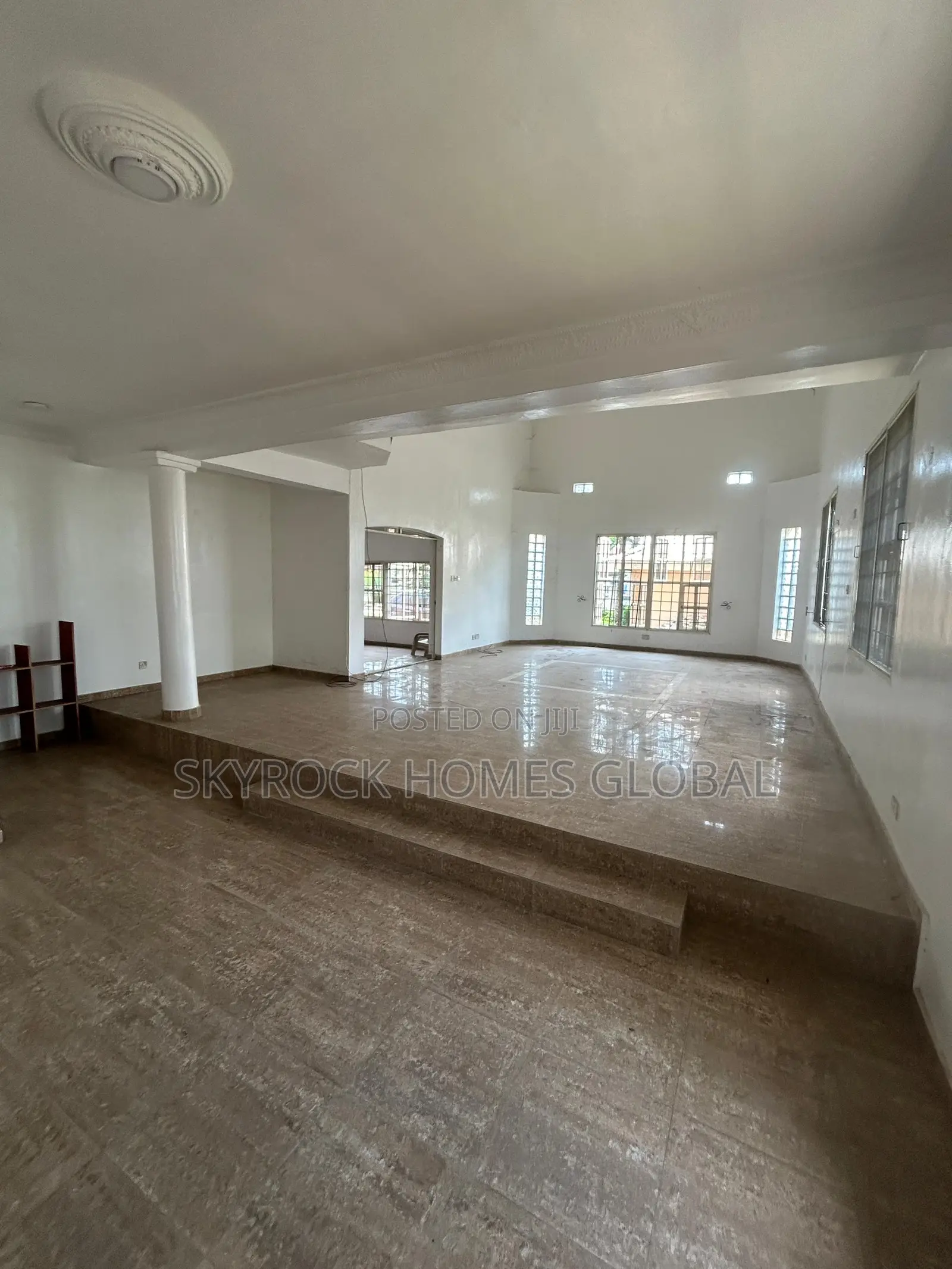 7bdrm Duplex in Ado / Ajah for sale
