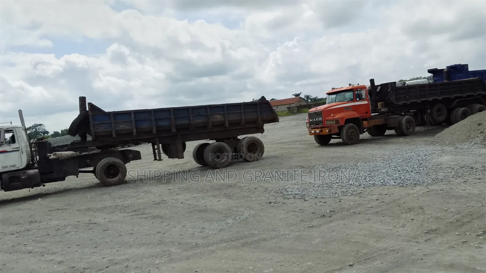 Granite and Chippings in Good Condition