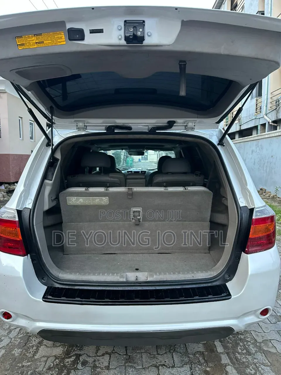 Toyota Highlander Limited 2011 White