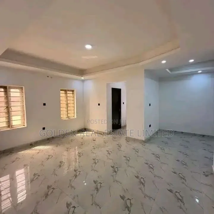 Furnished 2bdrm Apartment in Jahi for sale