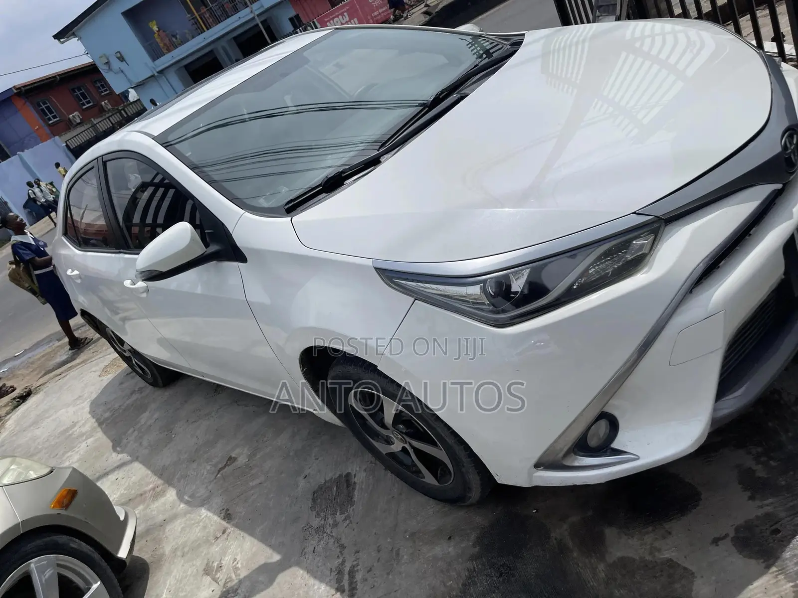 Toyota Corolla 2018 White