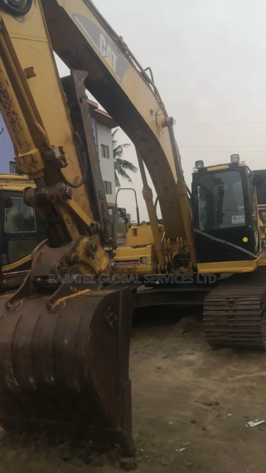 320bl Foreign Used, Limited Offer