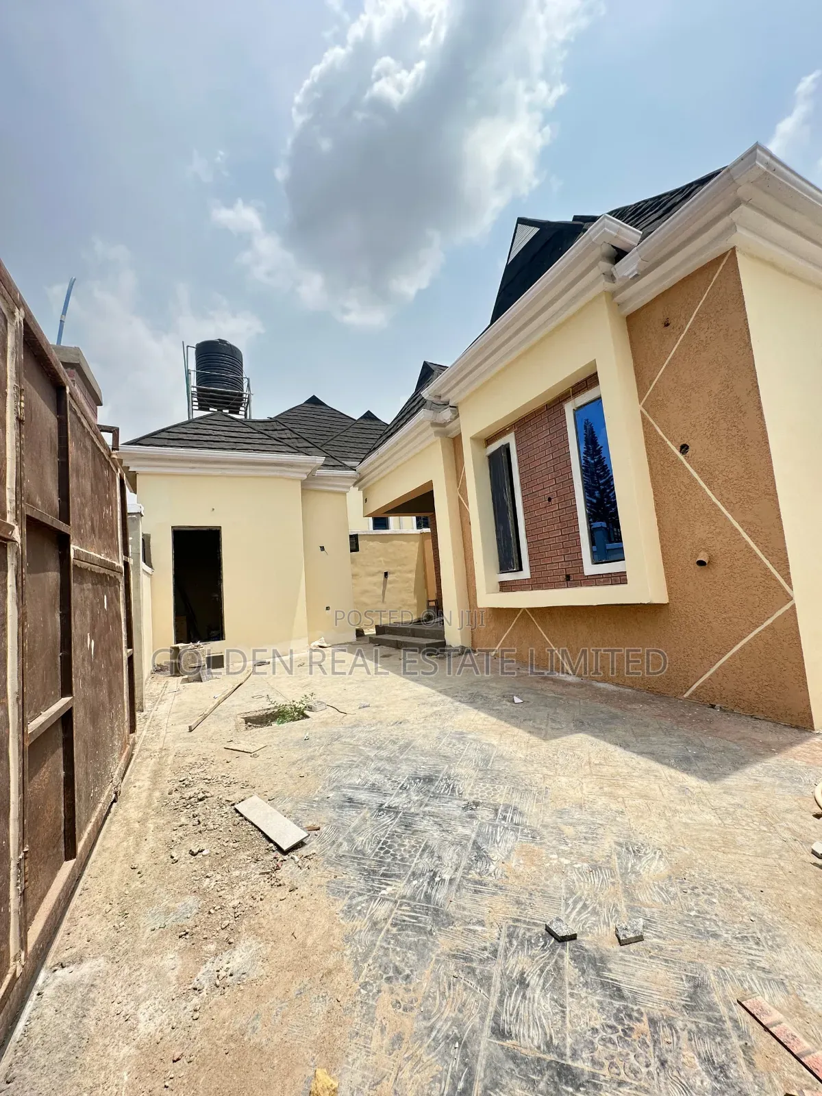 3bdrm Bungalow in Jericho for sale