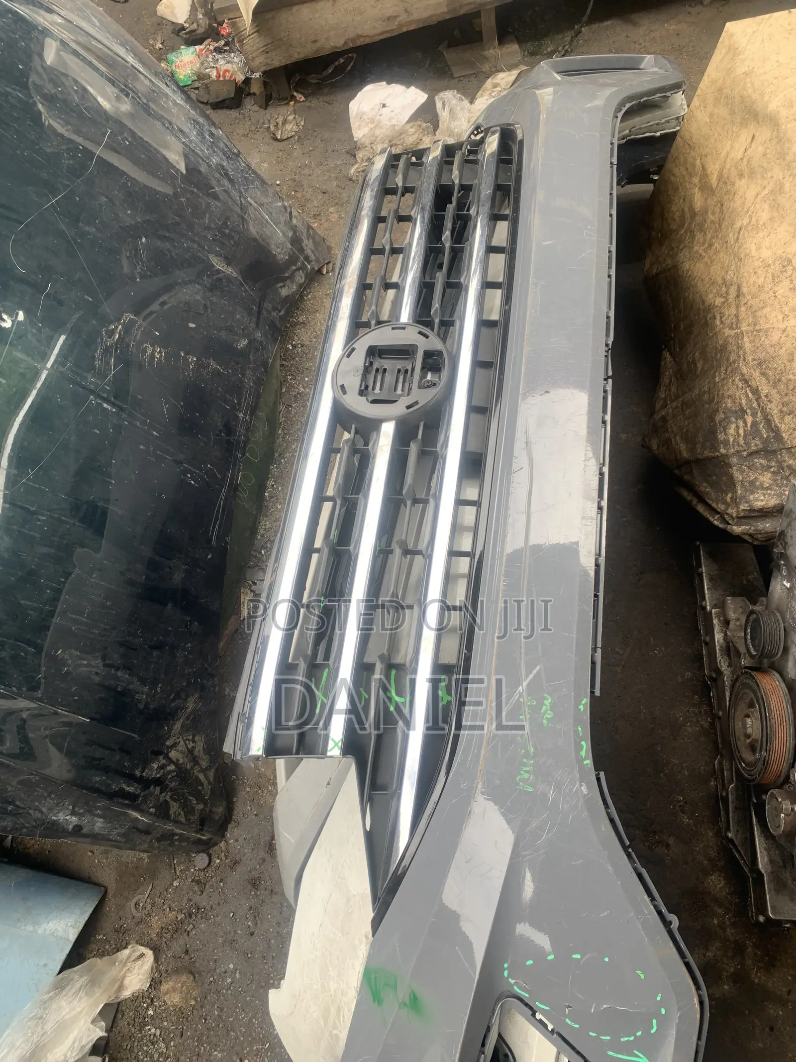 Volkswagen Atlas Front Bumper and Grill