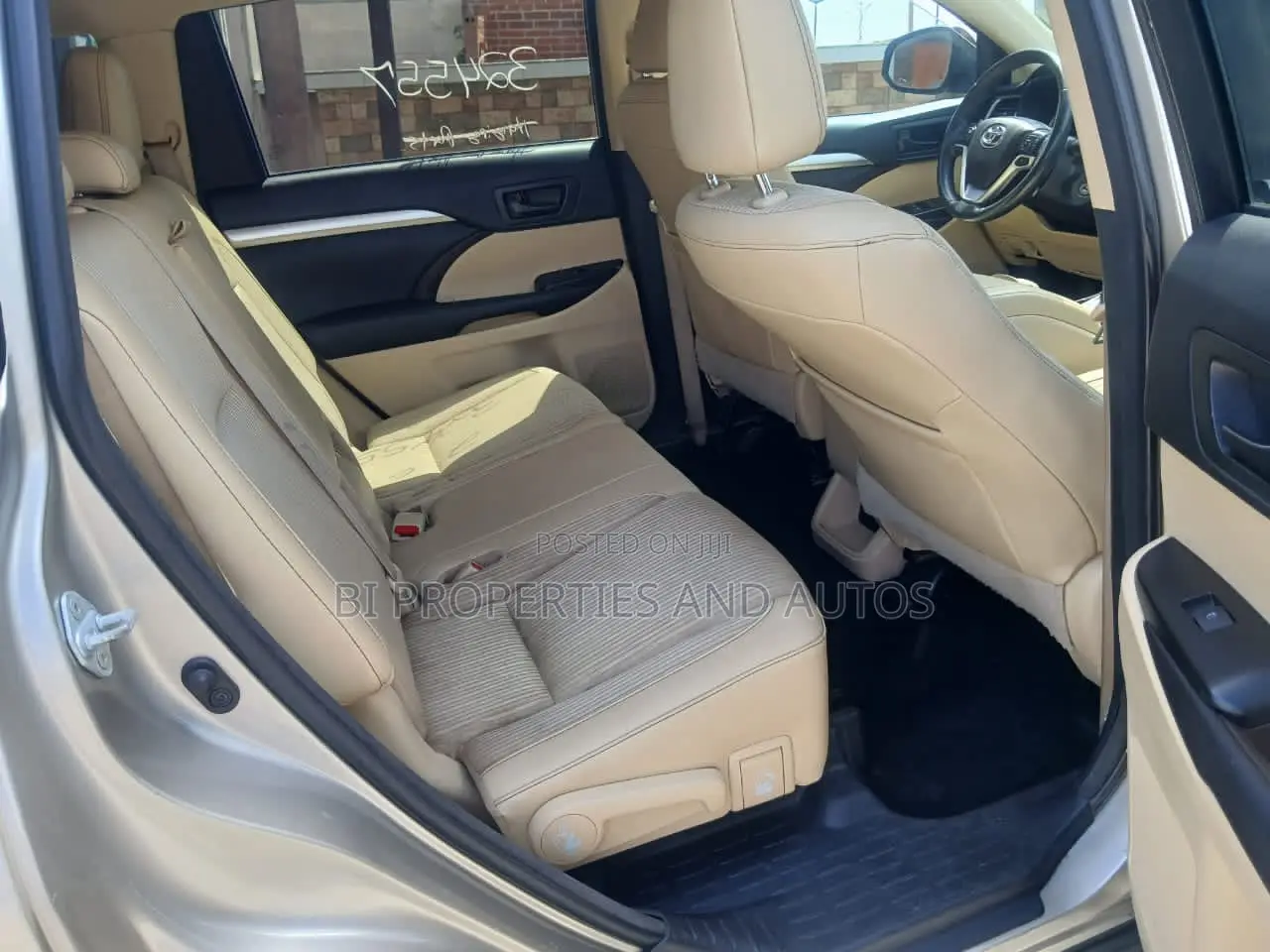 Toyota Highlander 2017 Brown