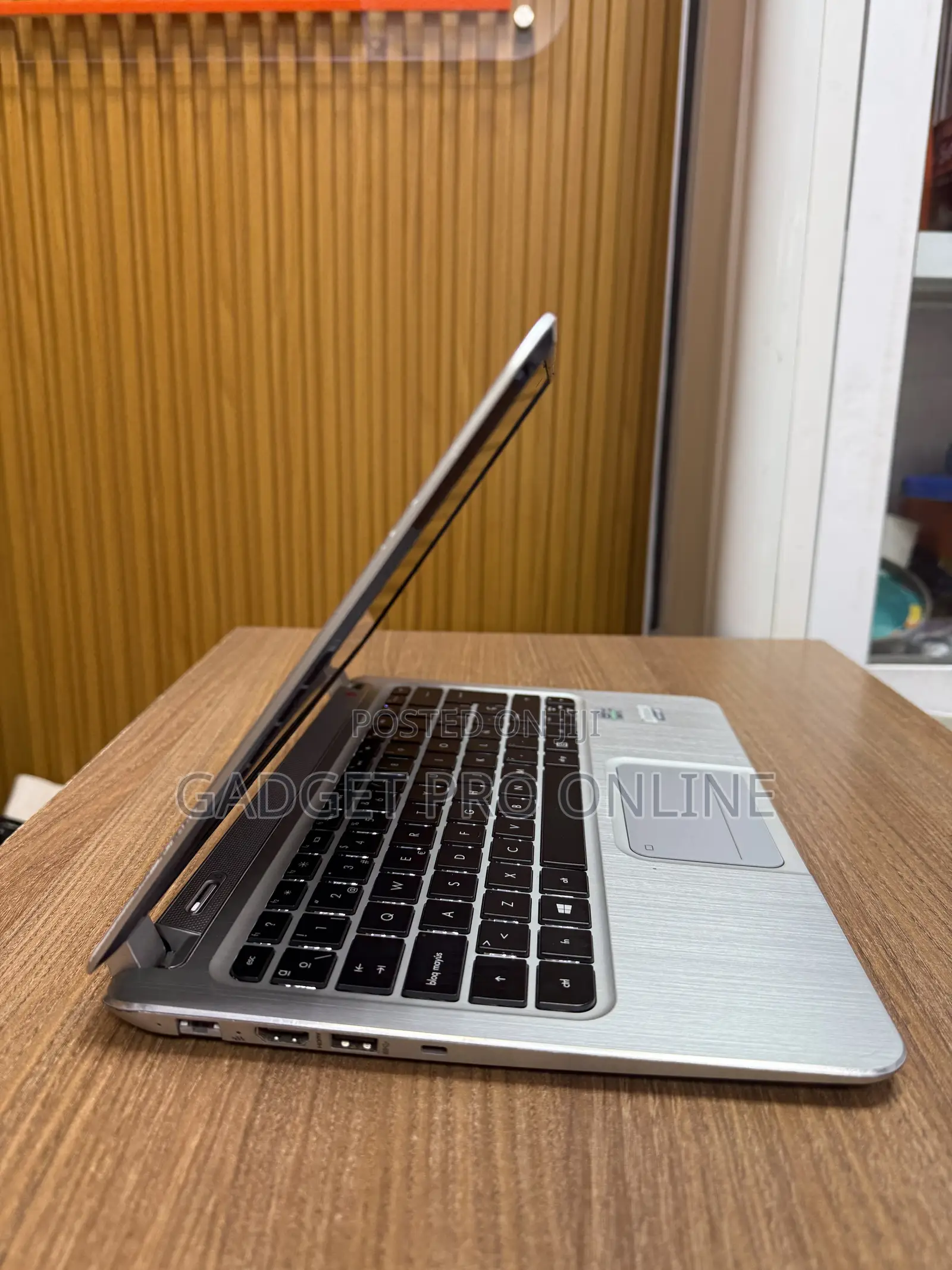 Laptop HP Spectre Xt Pro 4GB Intel Core i5 SSD 128GB